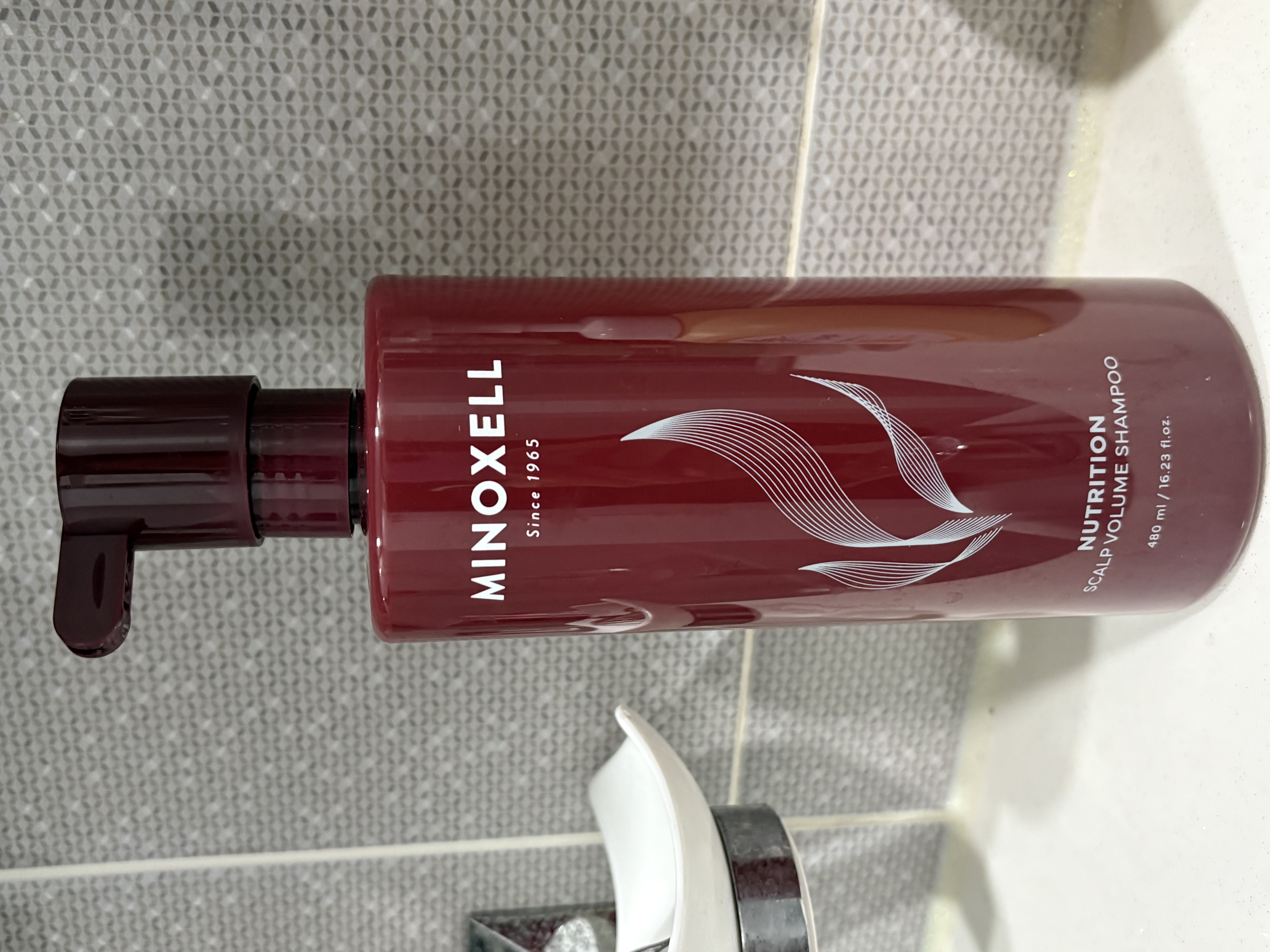 선택된 언니의파우치 리뷰 이미지 - [뉴트리션 스칼프 볼륨 샴푸]