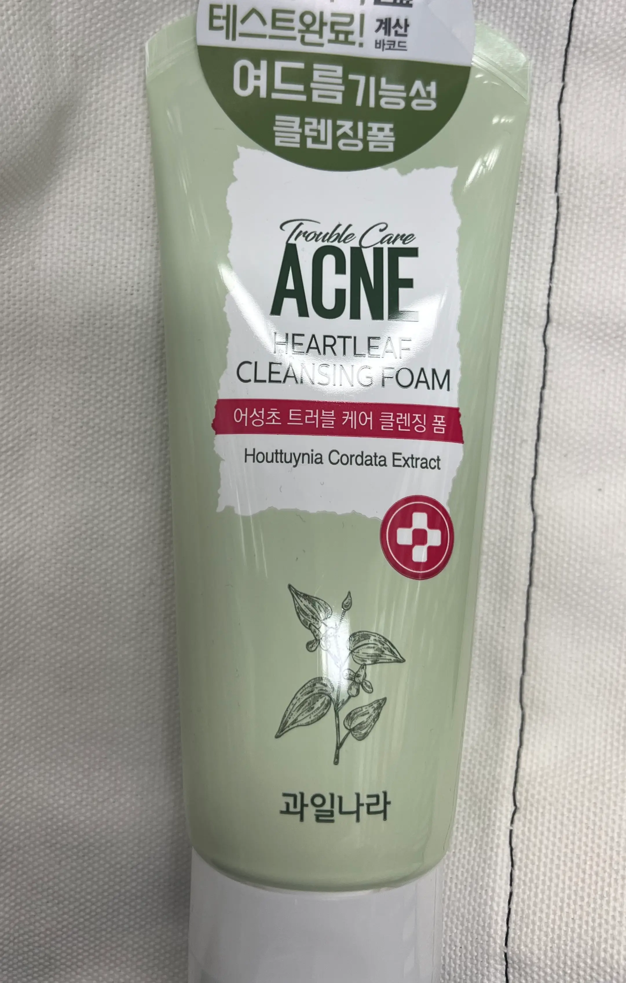 선택된 언니의파우치 리뷰 이미지 - [계절담은 어성초 트러블케어 클렌징폼]