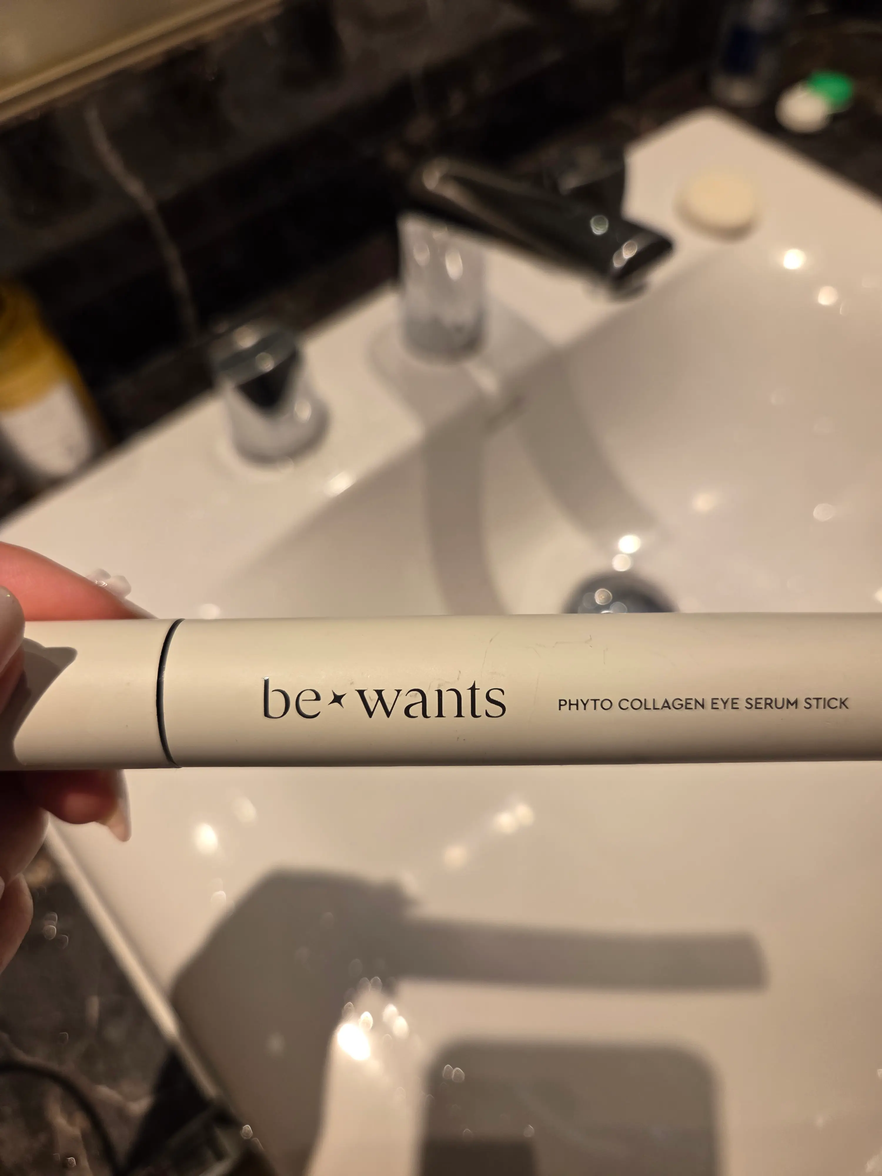 선택된 언니의파우치 리뷰 이미지 - [펩타이드 X 퍼밍 아이세럼스틱]