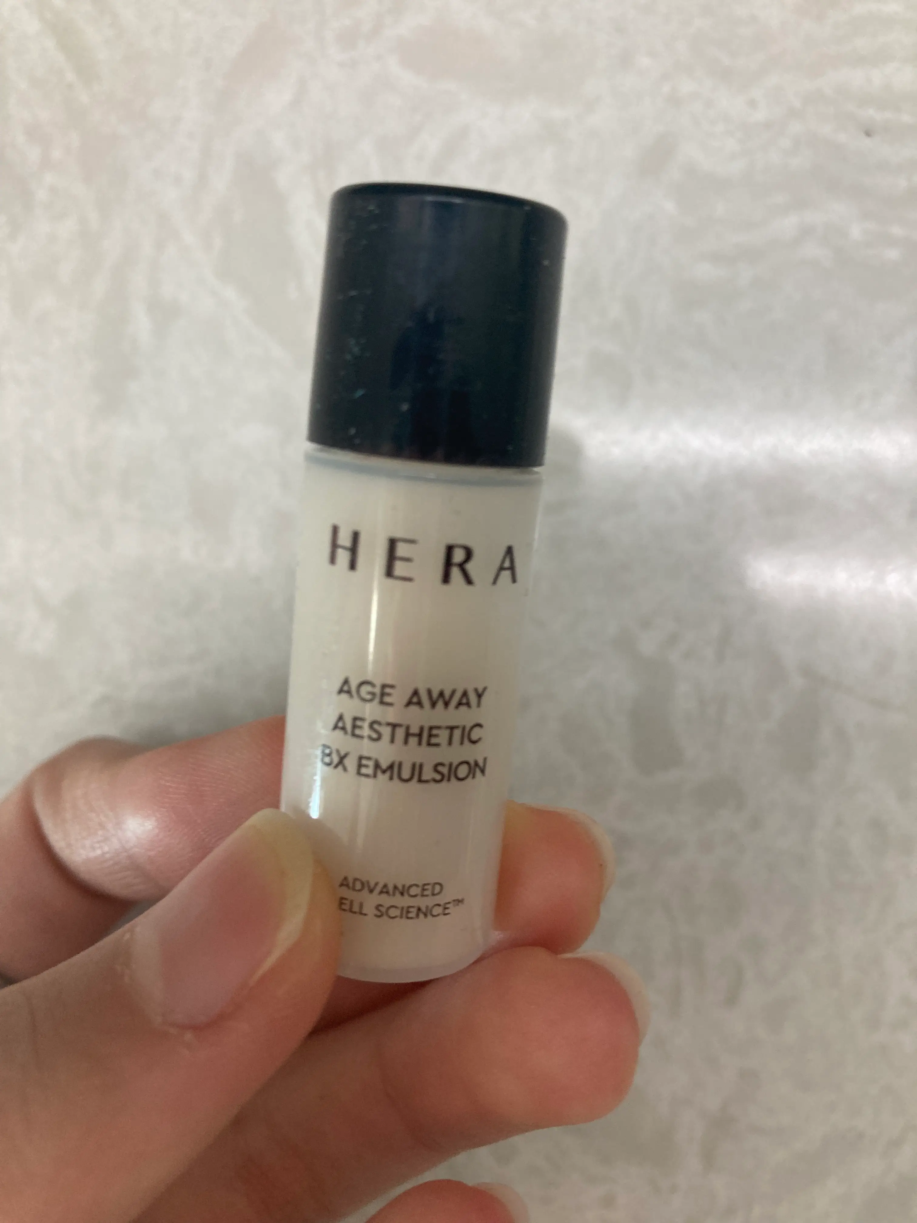 선택된 언니의파우치 리뷰 이미지 - [에이지 어웨이 에스테틱BX 에멀젼]