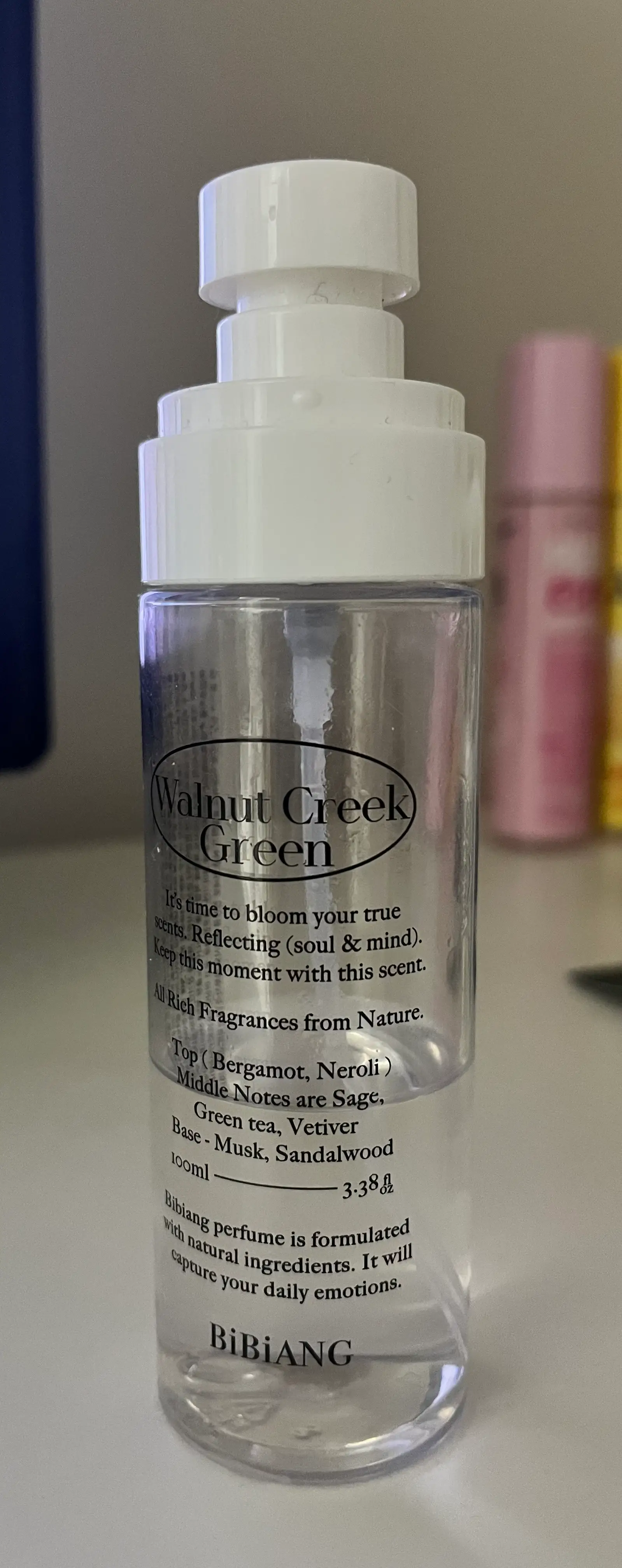 선택된 언니의파우치 리뷰 이미지 - [니치 룸스프레이 월넛 크릭 그린]