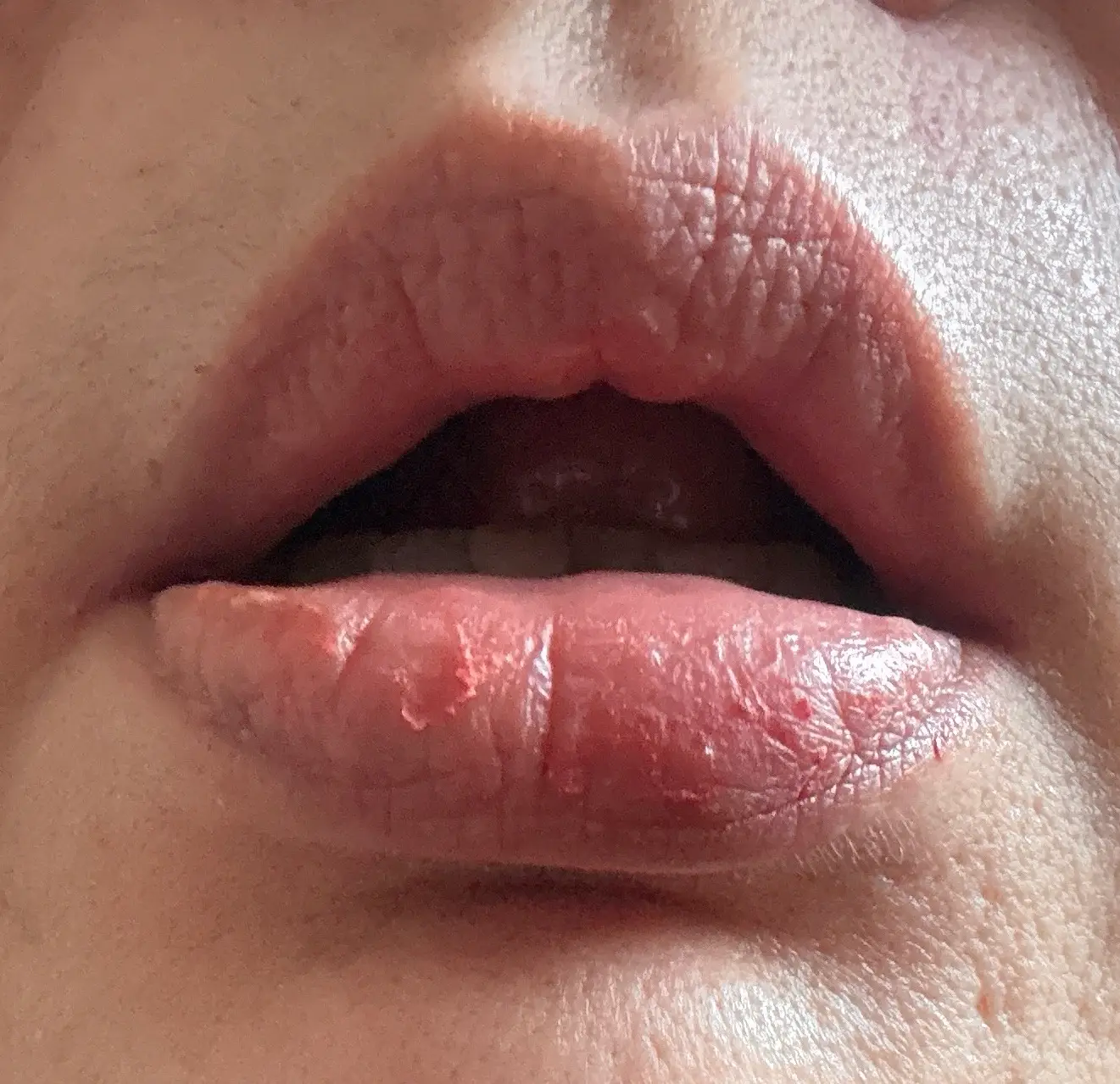 선택된 언니의파우치 리뷰 이미지 - [블러링 립 밀크]