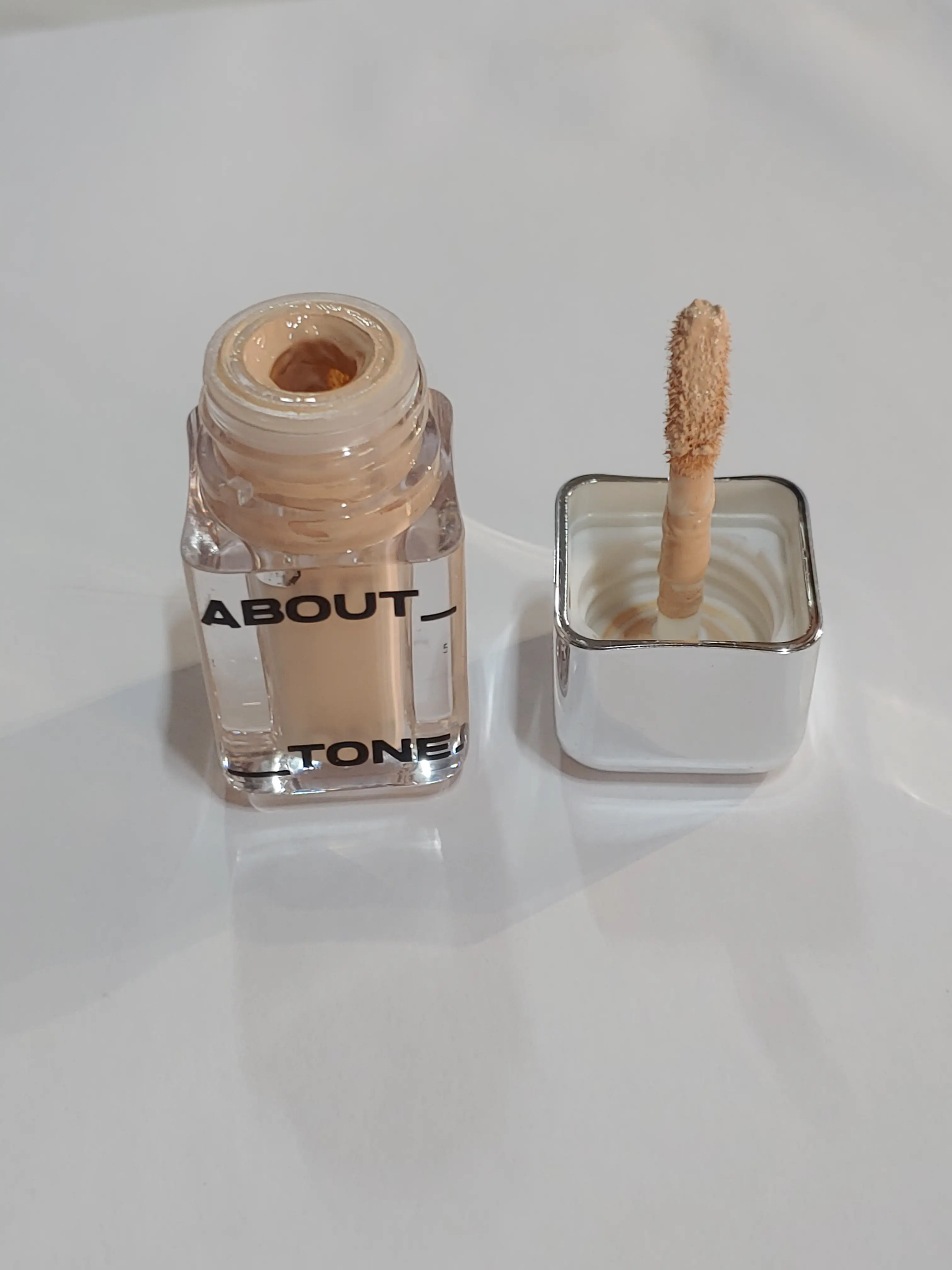 선택된 언니의파우치 리뷰 이미지 - [스킨 레이어 커버 핏 컨실러]