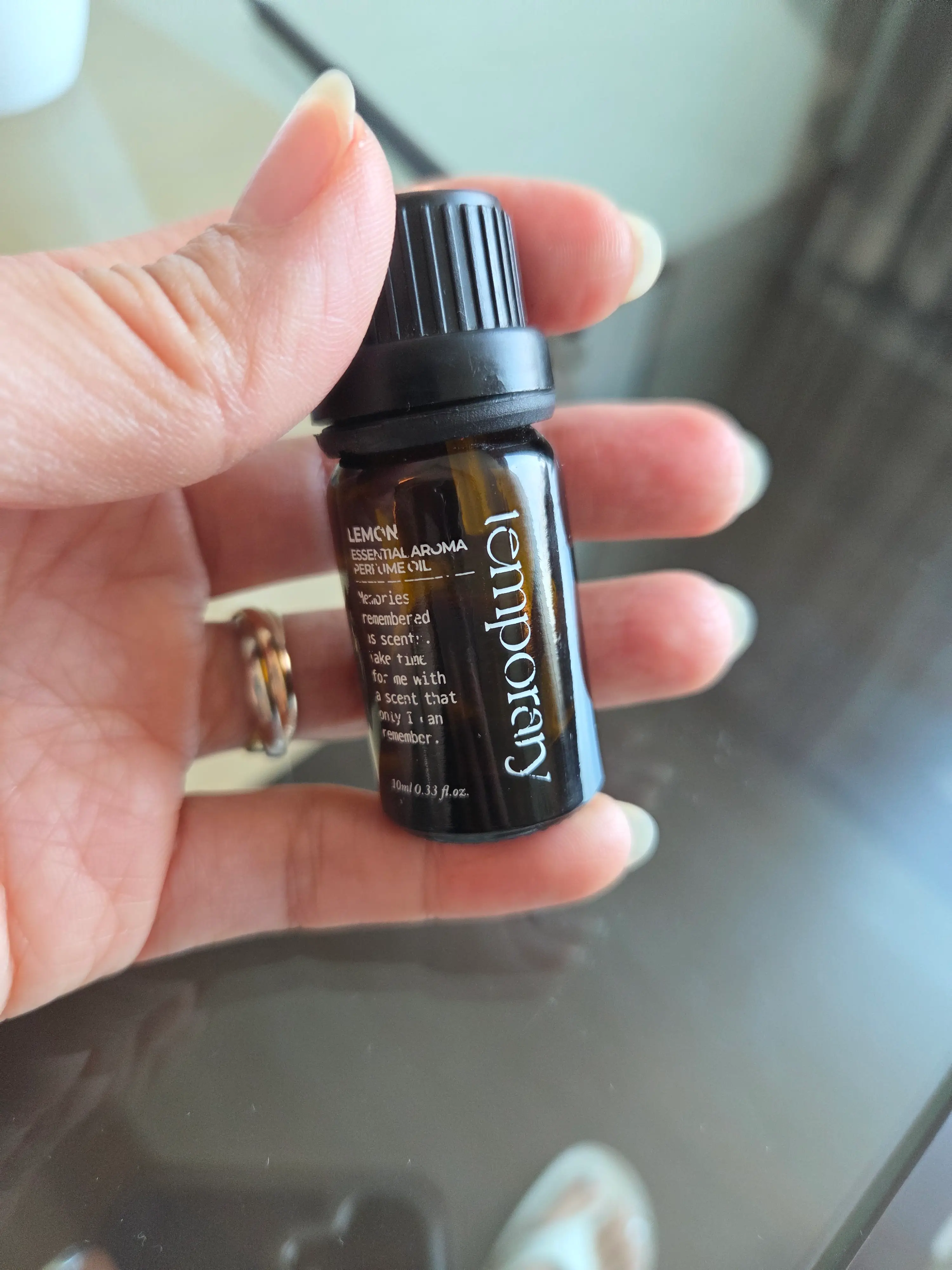 선택된 언니의파우치 리뷰 이미지 - [에센셜 아로마 퍼퓸 오일]