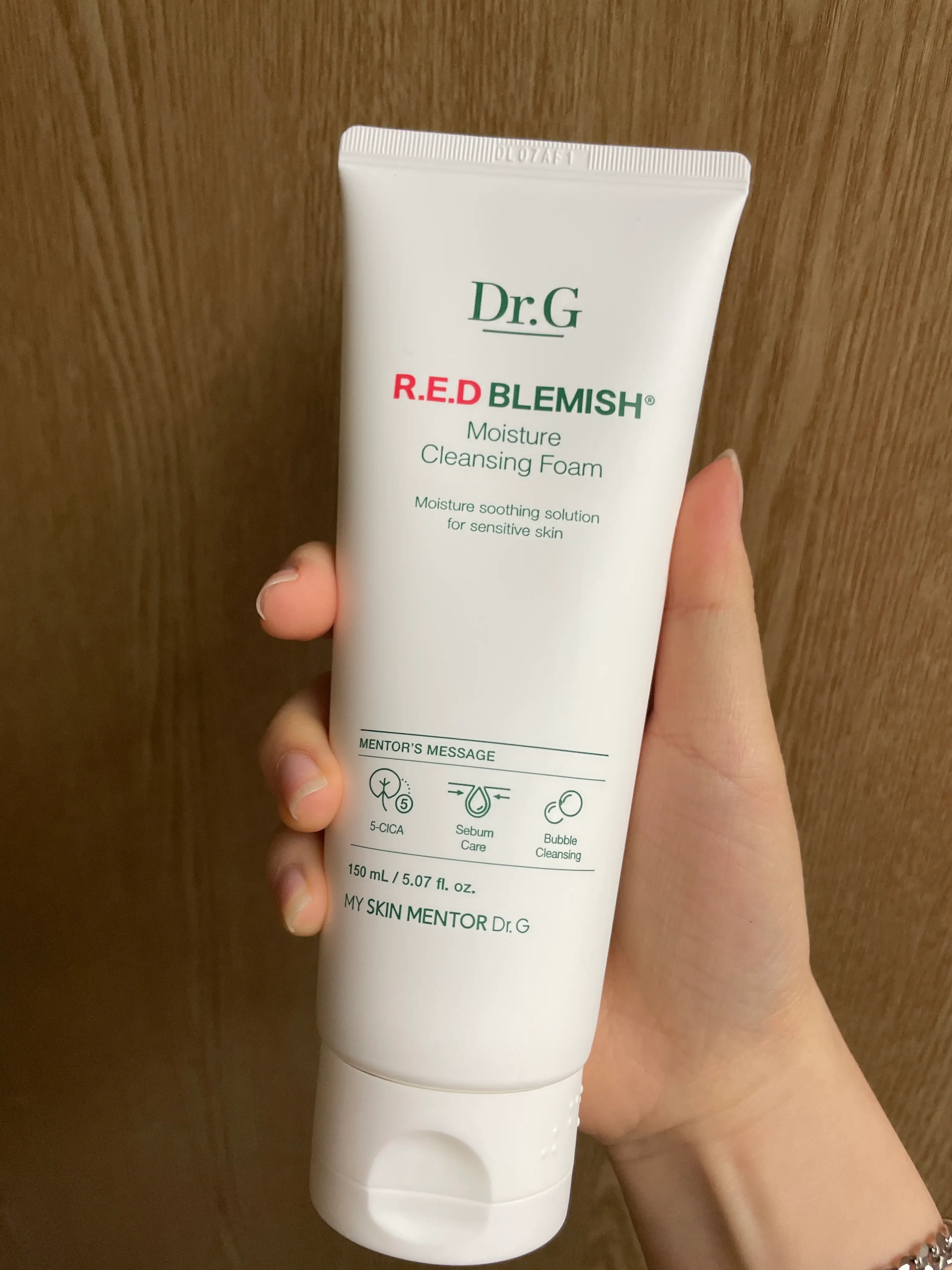 선택된 언니의파우치 리뷰 이미지 - [레드 블레미쉬 모이스처 클렌징 폼]