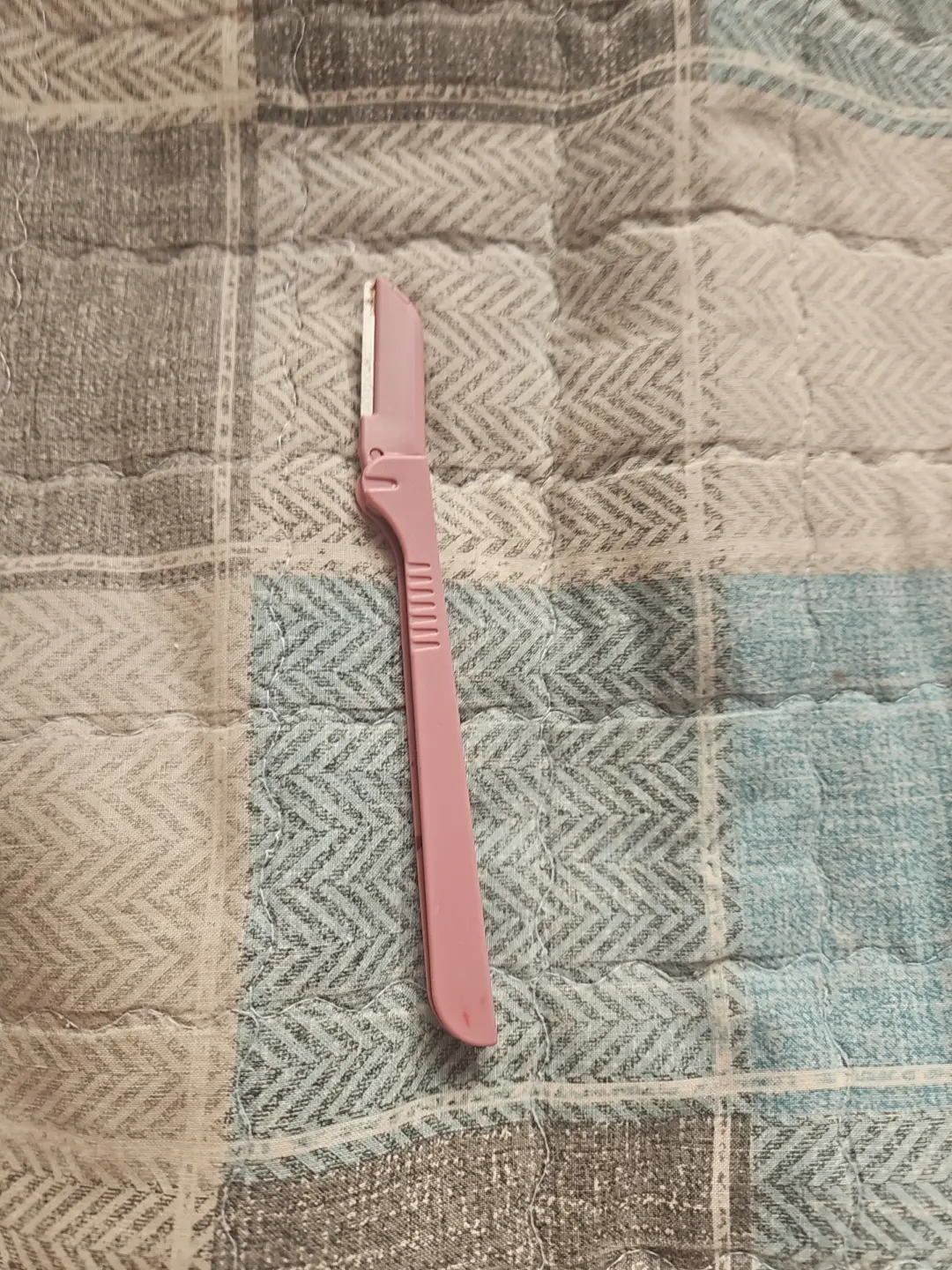 선택된 언니의파우치 리뷰 이미지 - [접이식 눈썹 면도기 2개입]