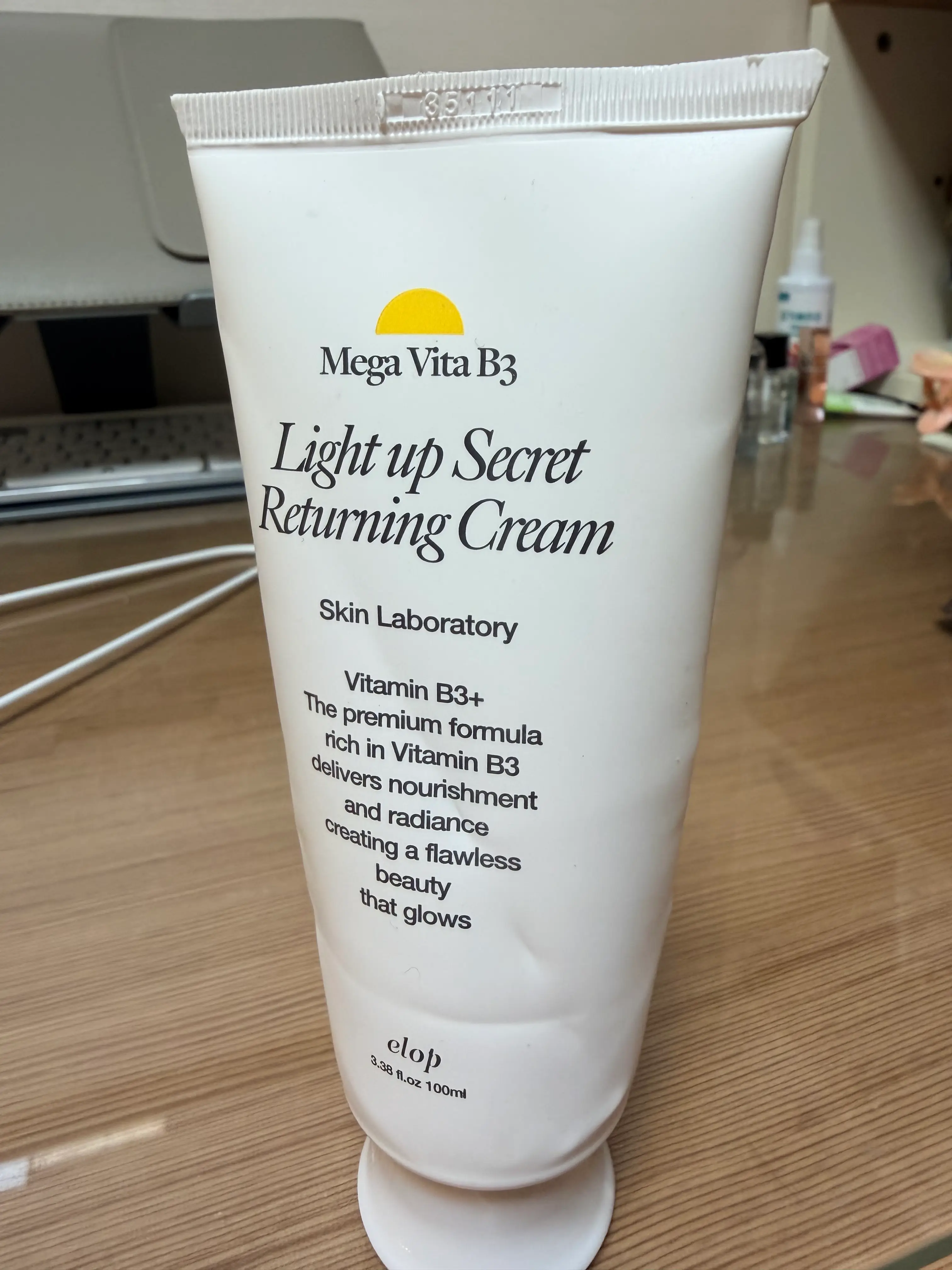 선택된 언니의파우치 리뷰 이미지 - [메가비타 B3 라이트업 시크릿 리터닝 크림]