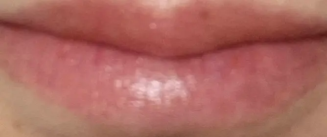 선택된 언니의파우치 리뷰 이미지 - [립케어 스트로베리 샤인]