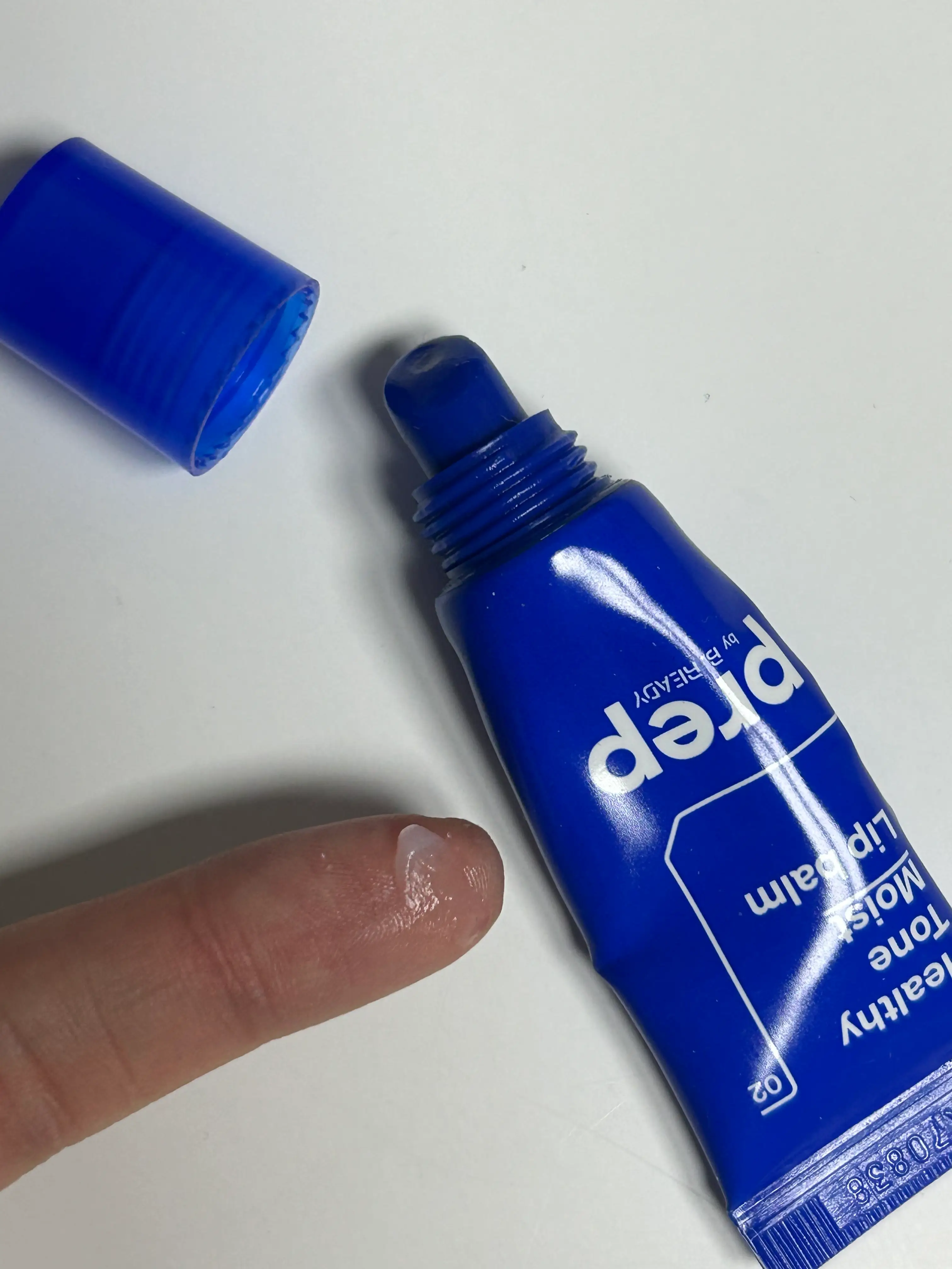 선택된 언니의파우치 리뷰 이미지 - [헬시톤 혈색 립밤 촉촉]