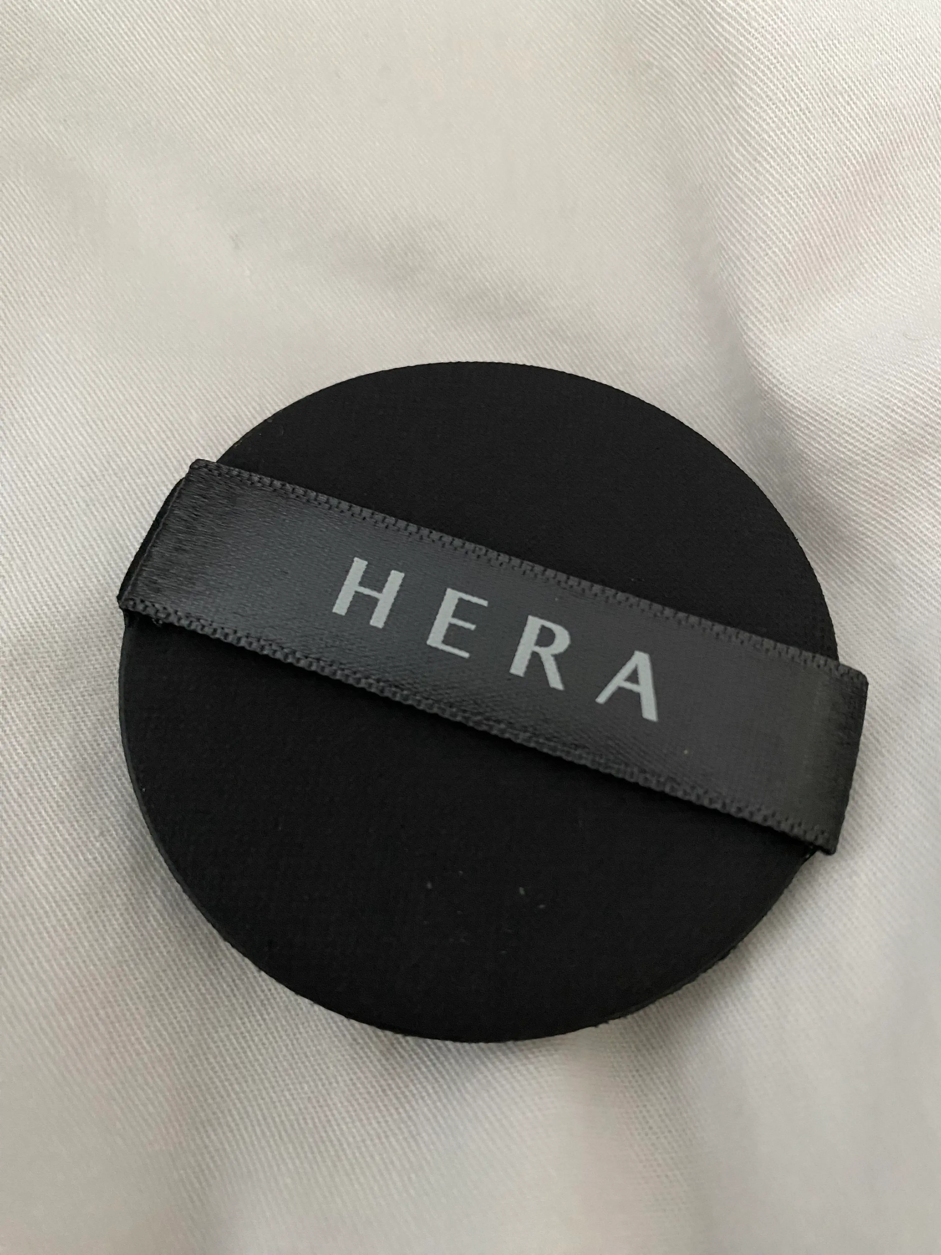 선택된 언니의파우치 리뷰 이미지 - [블랙 쿠션 파운데이션 퍼프]