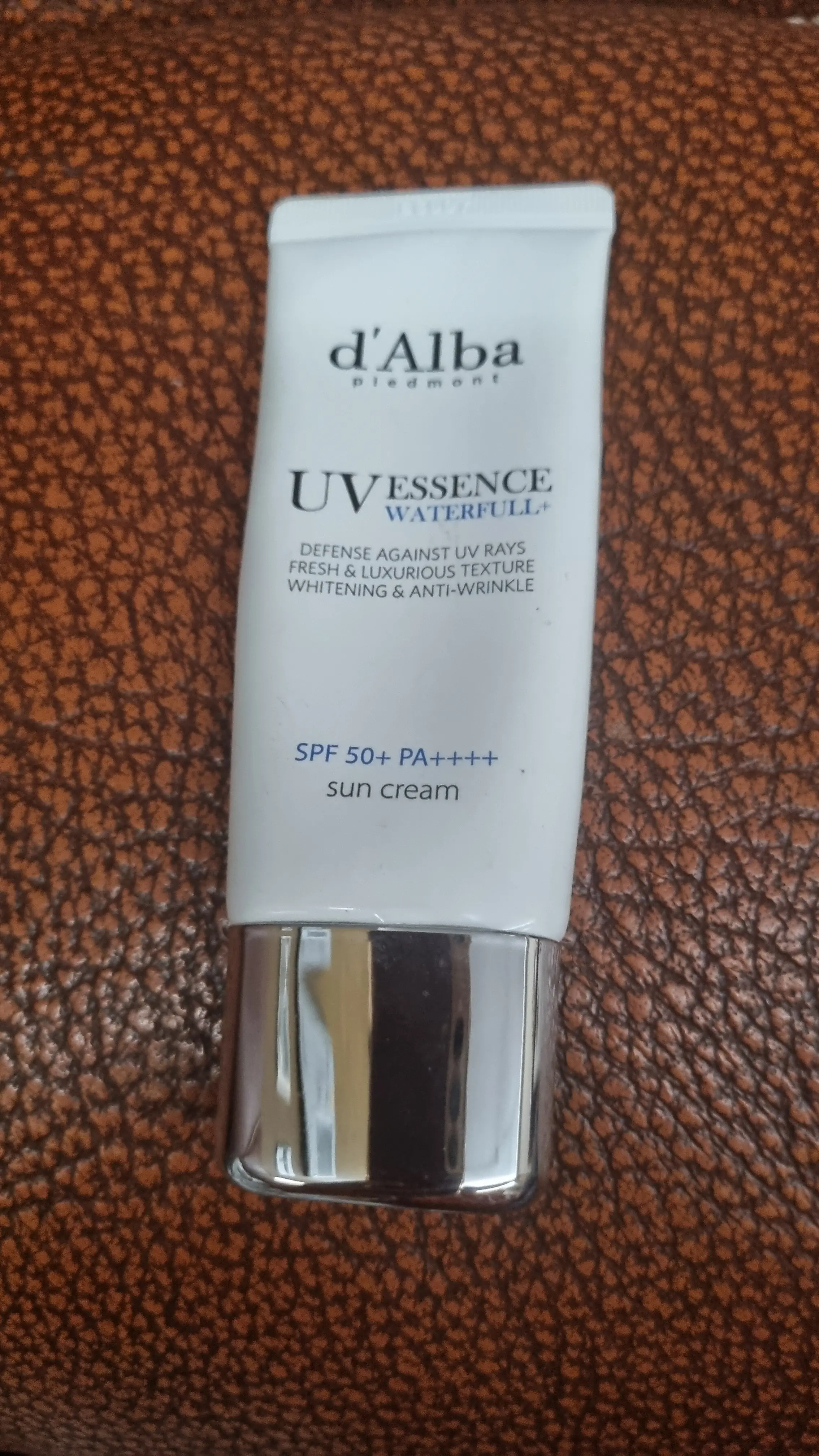 선택된 언니의파우치 리뷰 이미지 - [워터풀 에센스 선크림]