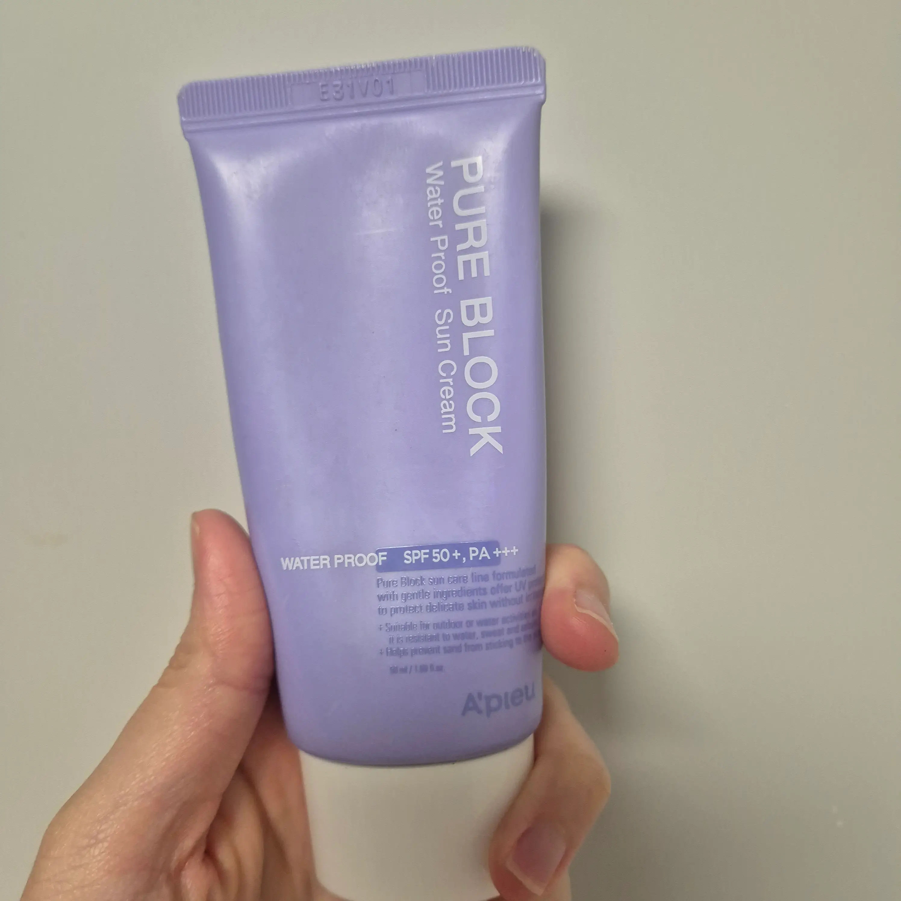 선택된 언니의파우치 리뷰 이미지 - [퓨어 블록 내추럴 워터프루프 선크림]