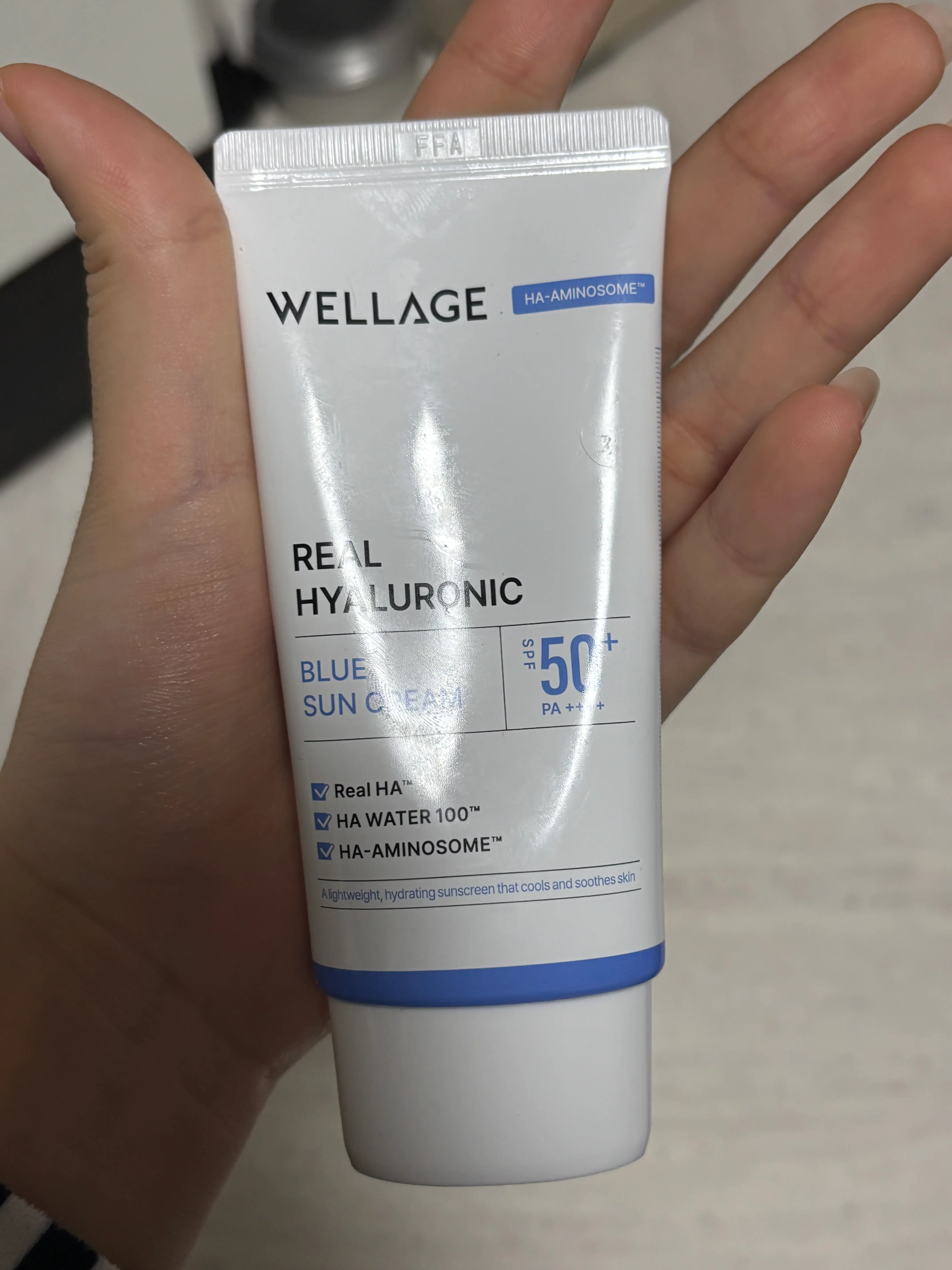 선택된 언니의파우치 리뷰 이미지 - [리얼 히알루로닉 블루 선크림]