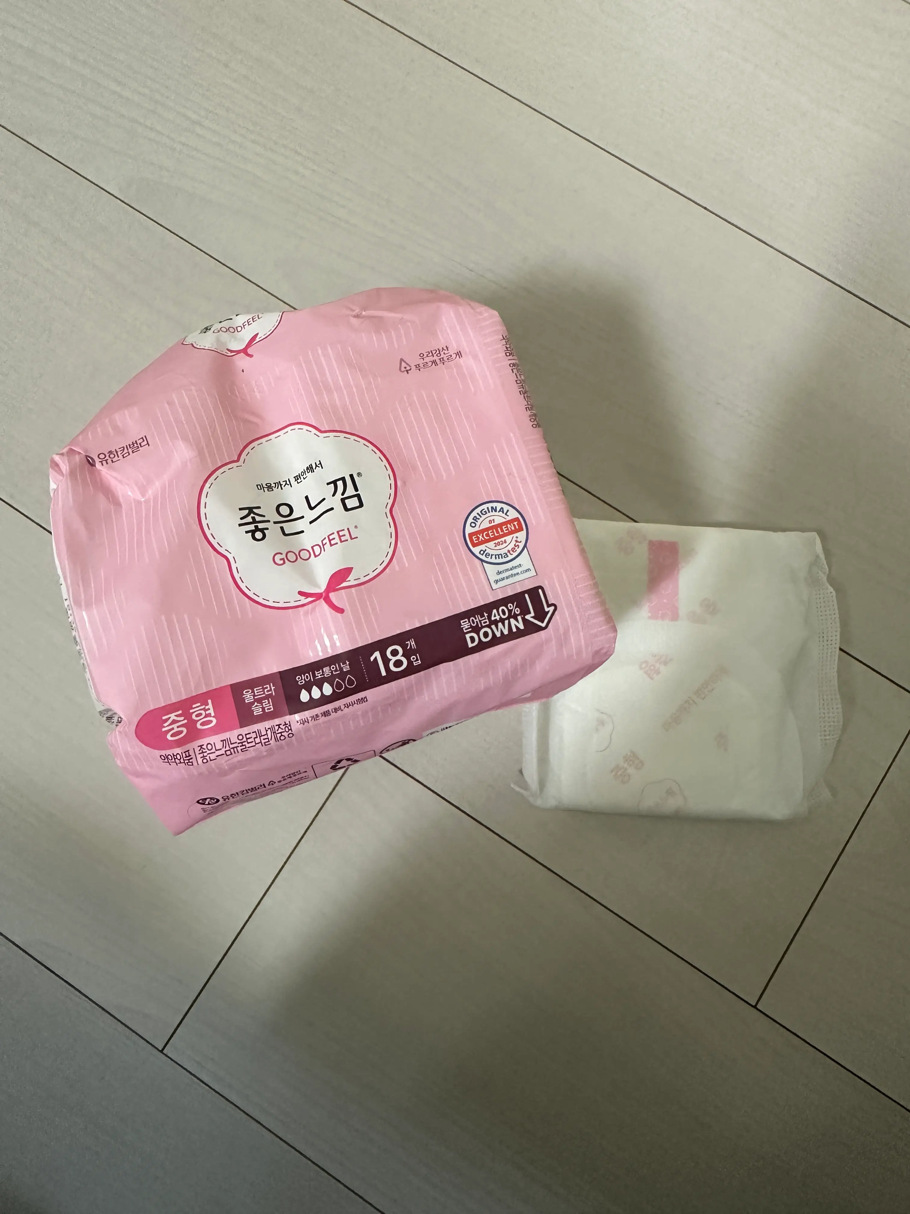 선택된 언니의파우치 리뷰 이미지 - [오리지널 프리미엄 생리대 울트라슬림 중형]