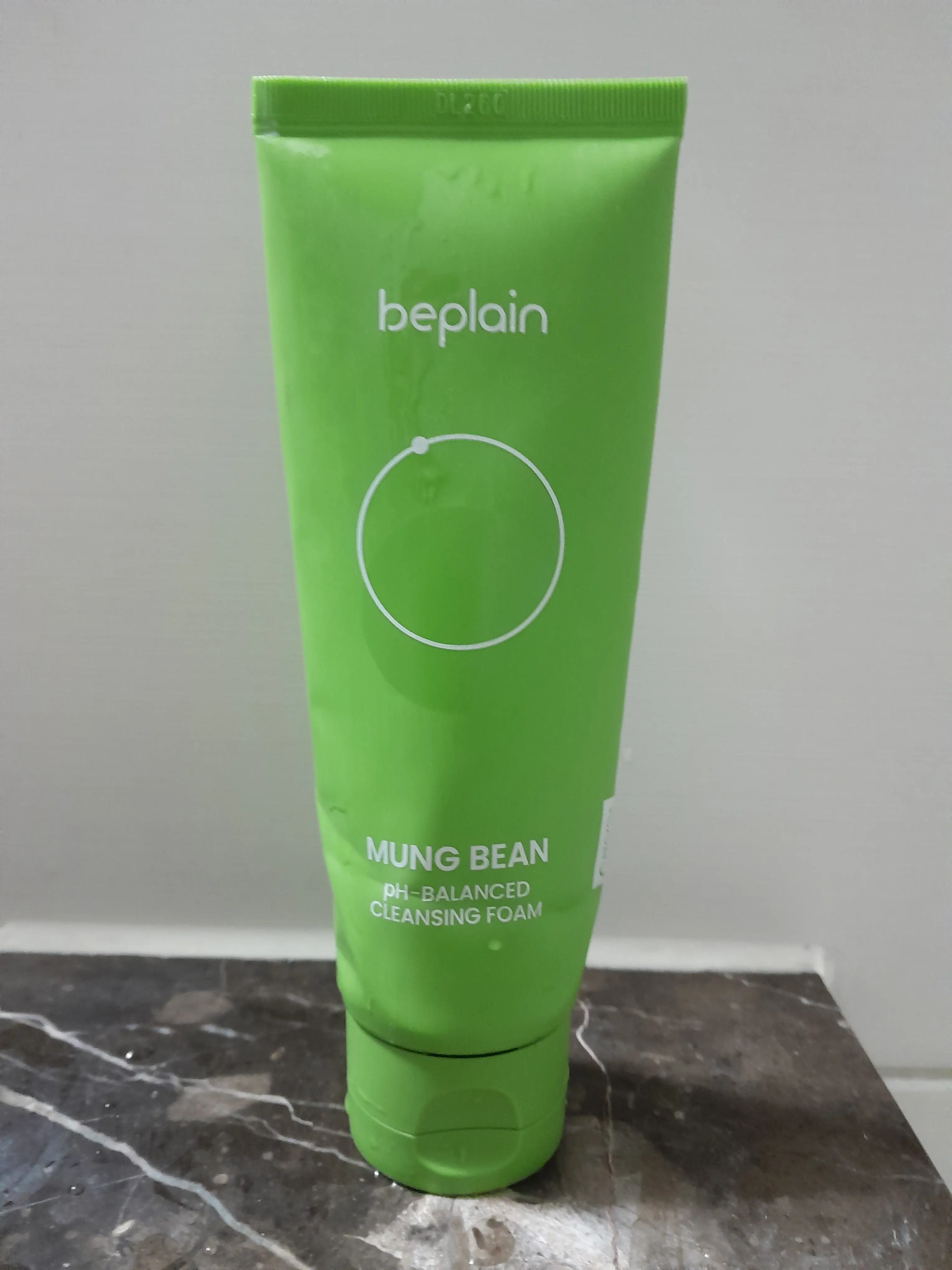 선택된 언니의파우치 리뷰 이미지 - [녹두 약산성 클렌징폼]