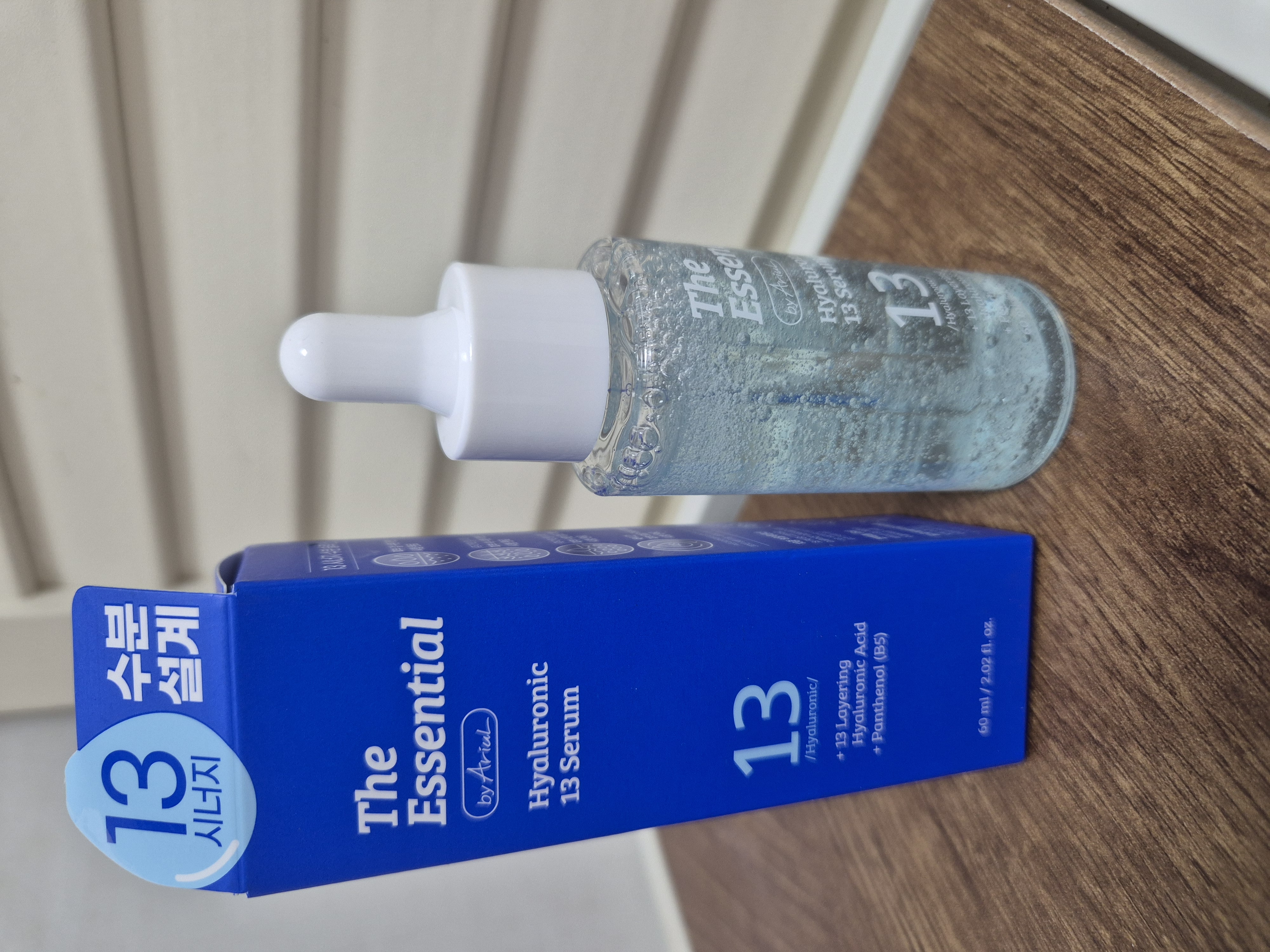 선택된 언니의파우치 리뷰 이미지 - [더 에센셜 바이 아리얼 히알루로닉 13 세럼]