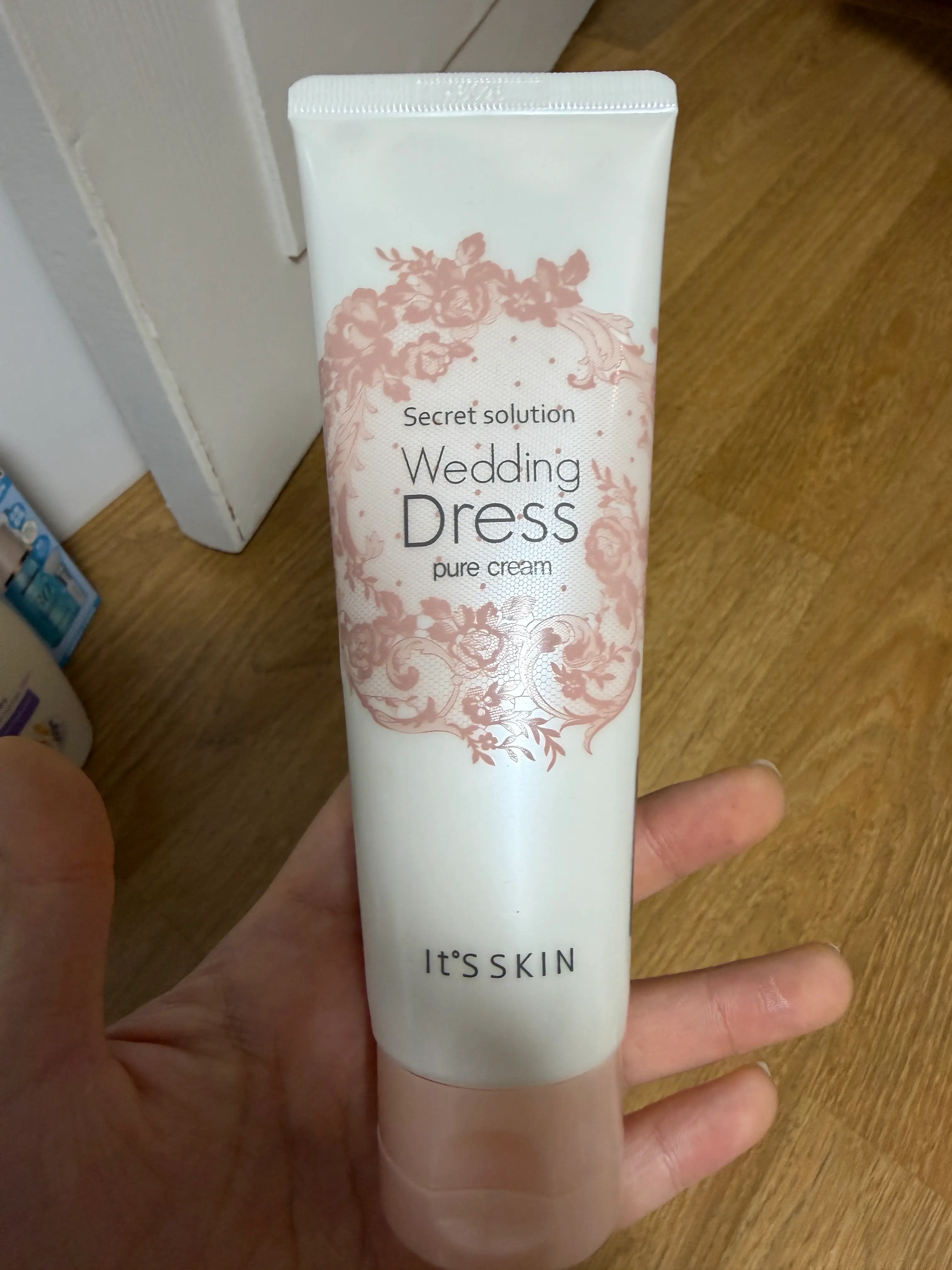 선택된 언니의파우치 리뷰 이미지 - [시크릿 솔루션 웨딩 드레스 퓨어 크림]