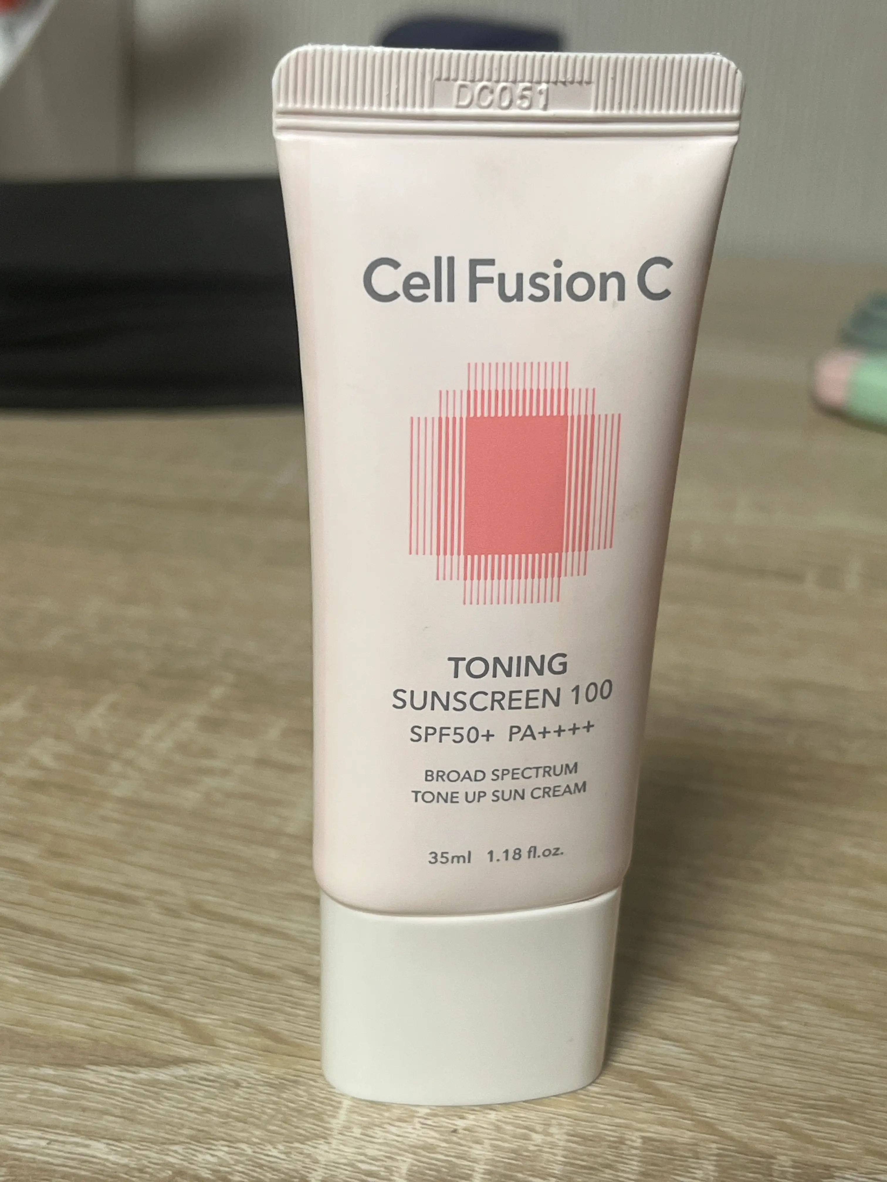 선택된 언니의파우치 리뷰 이미지 - [토닝 썬스크린 100]