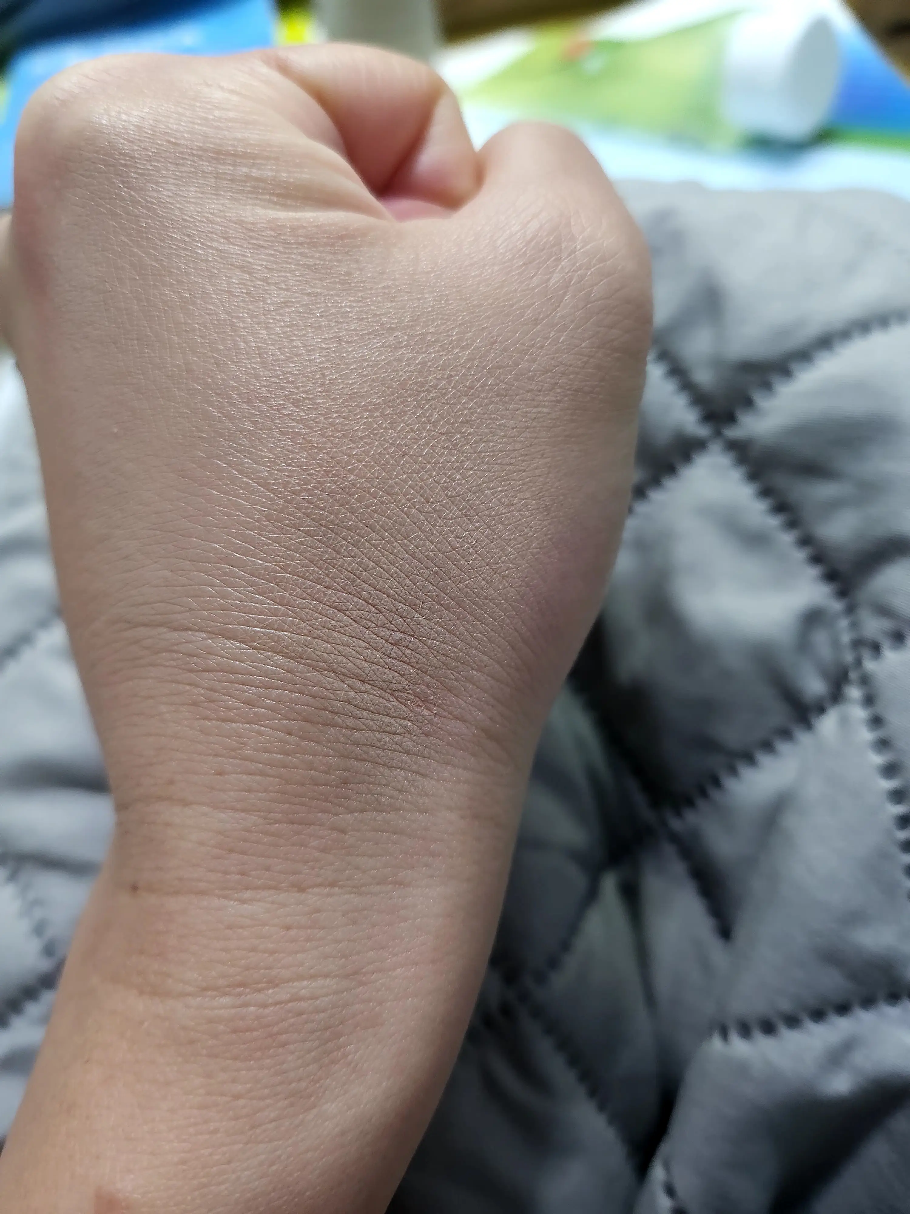 선택된 언니의파우치 리뷰 이미지 - [멜라 비 토닝 앰플 쿠션]