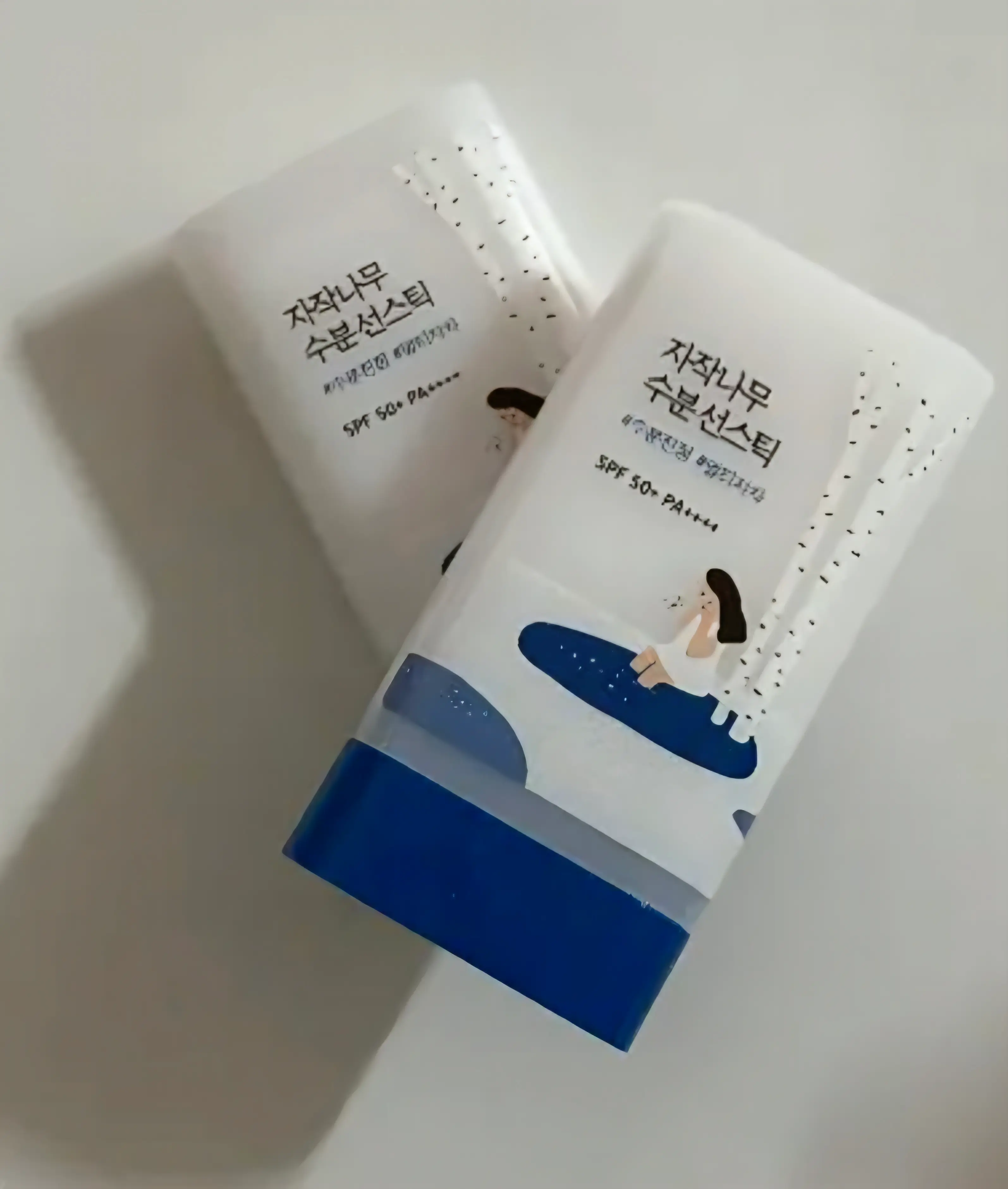 선택된 언니의파우치 리뷰 이미지 - [자작나무 수분 선스틱]