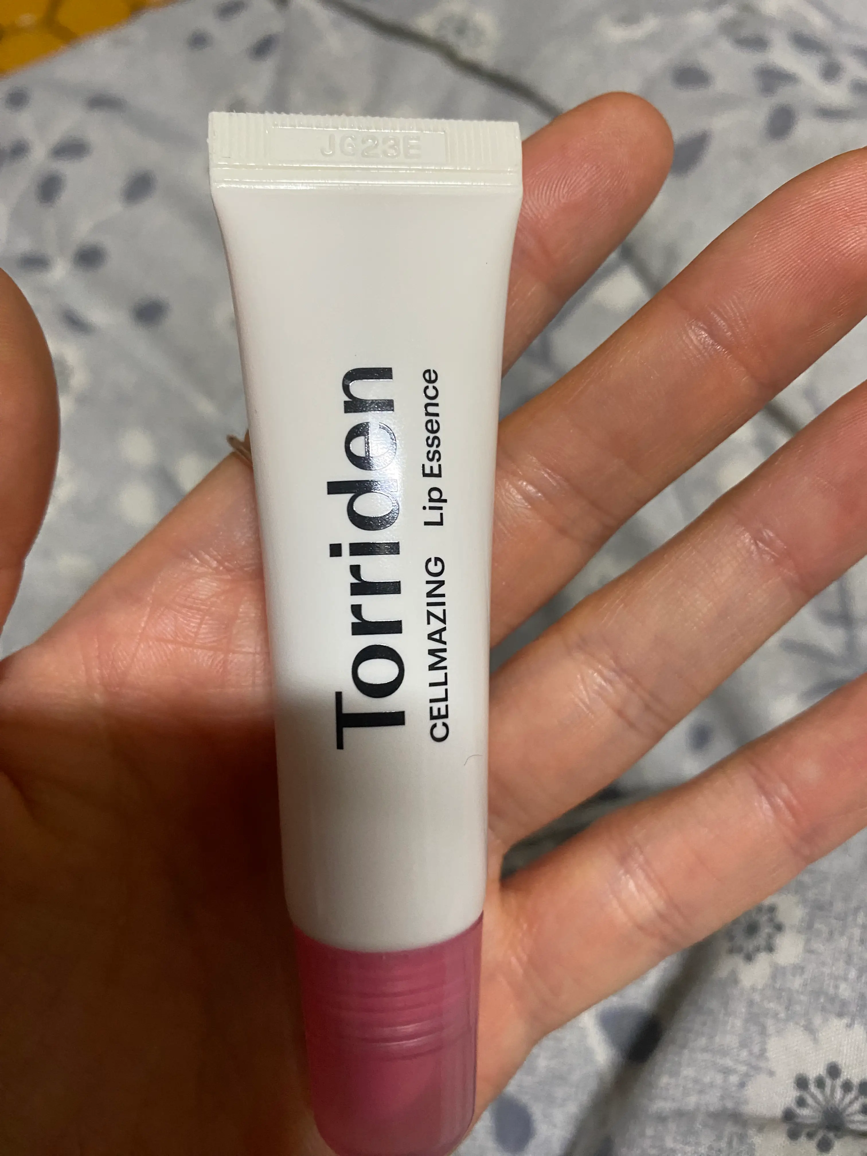 선택된 언니의파우치 리뷰 이미지 - [셀메이징 저분자 콜라겐 볼륨 립 에센스]