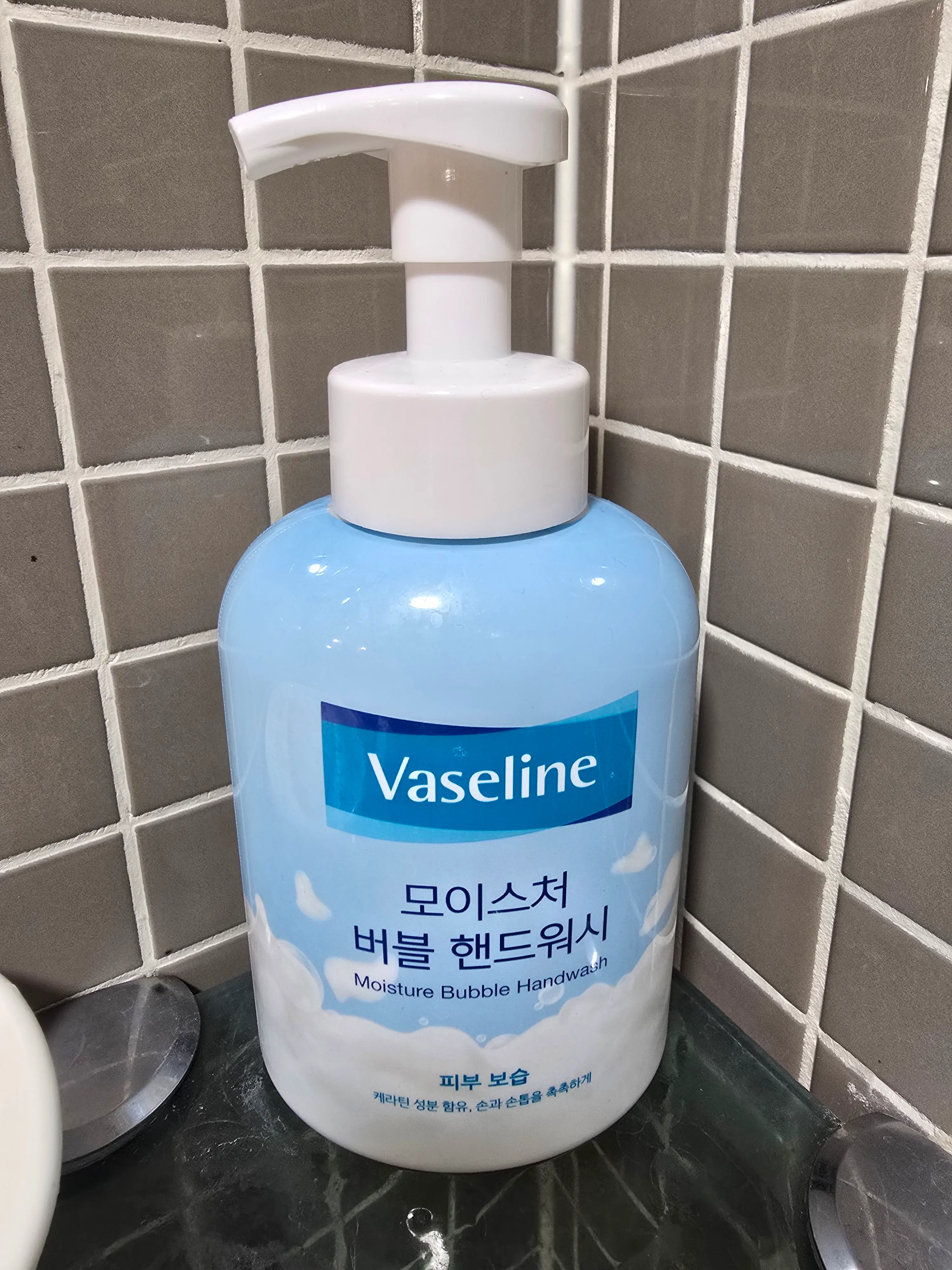 선택된 언니의파우치 리뷰 이미지 - [바세린 모이스처 버블 핸드워시]