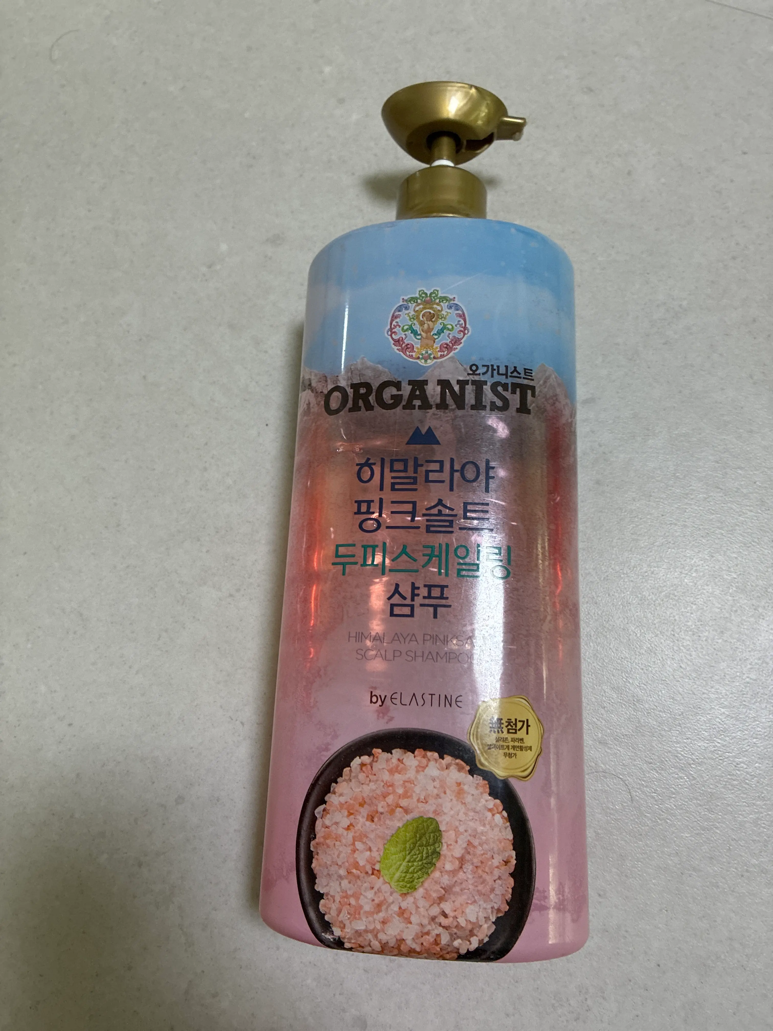 선택된 언니의파우치 리뷰 이미지 - [히말라야 핑크솔트 두피스케일링 샴푸]