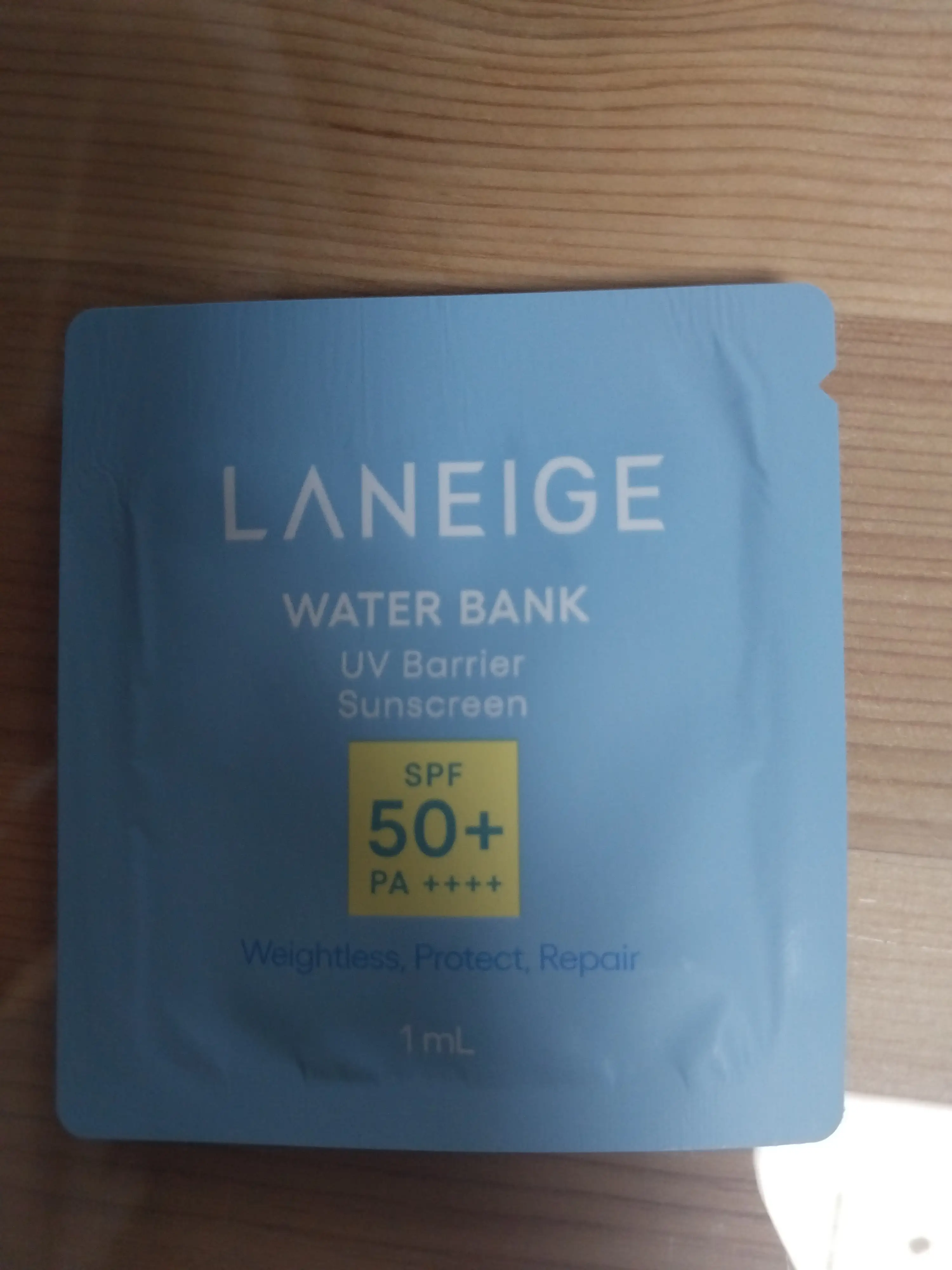 선택된 언니의파우치 리뷰 이미지 - [워터뱅크 유브이 베리어 선크림]