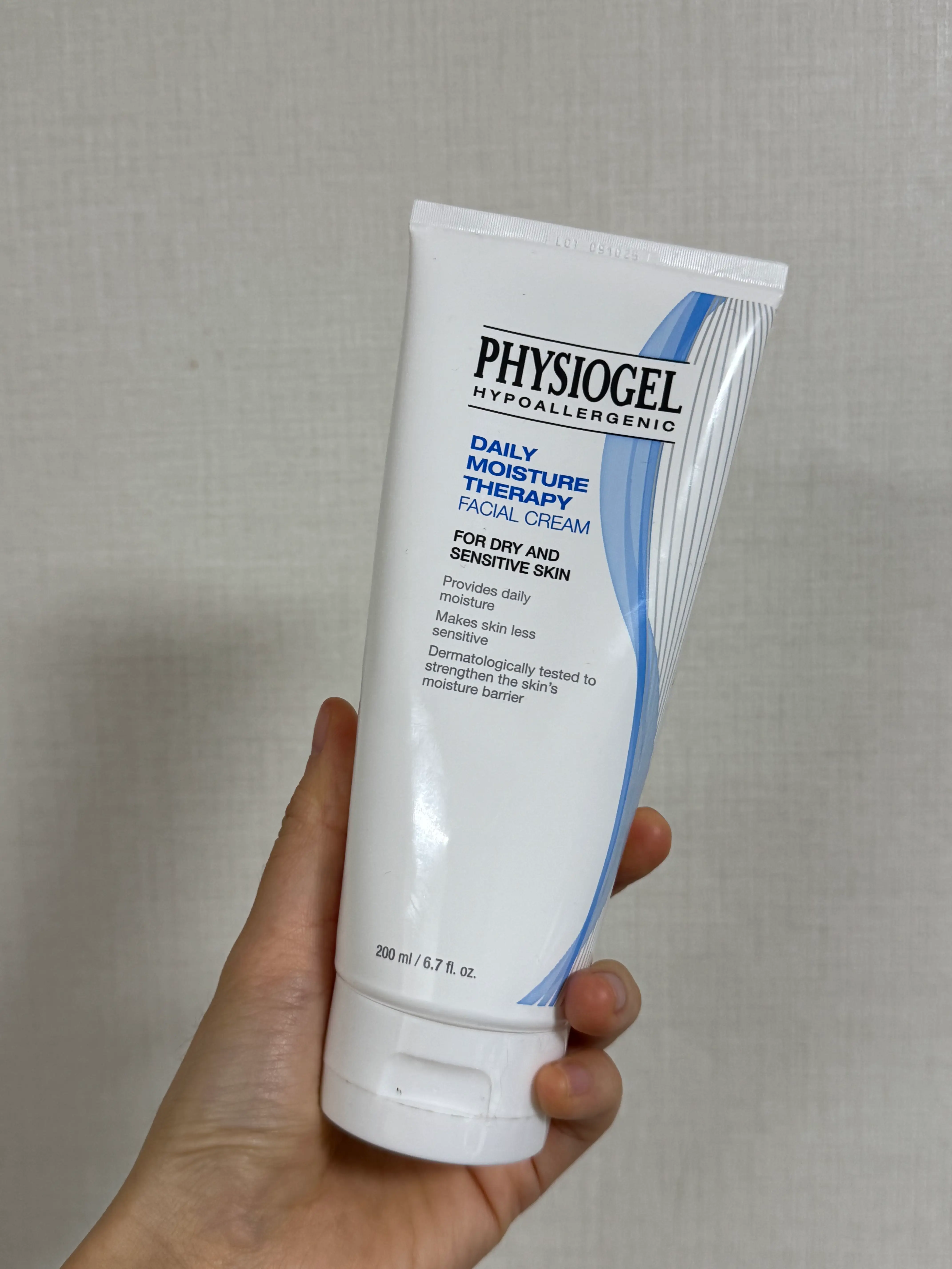 선택된 언니의파우치 리뷰 이미지 - [데일리 모이스쳐 테라피 페이셜 크림]