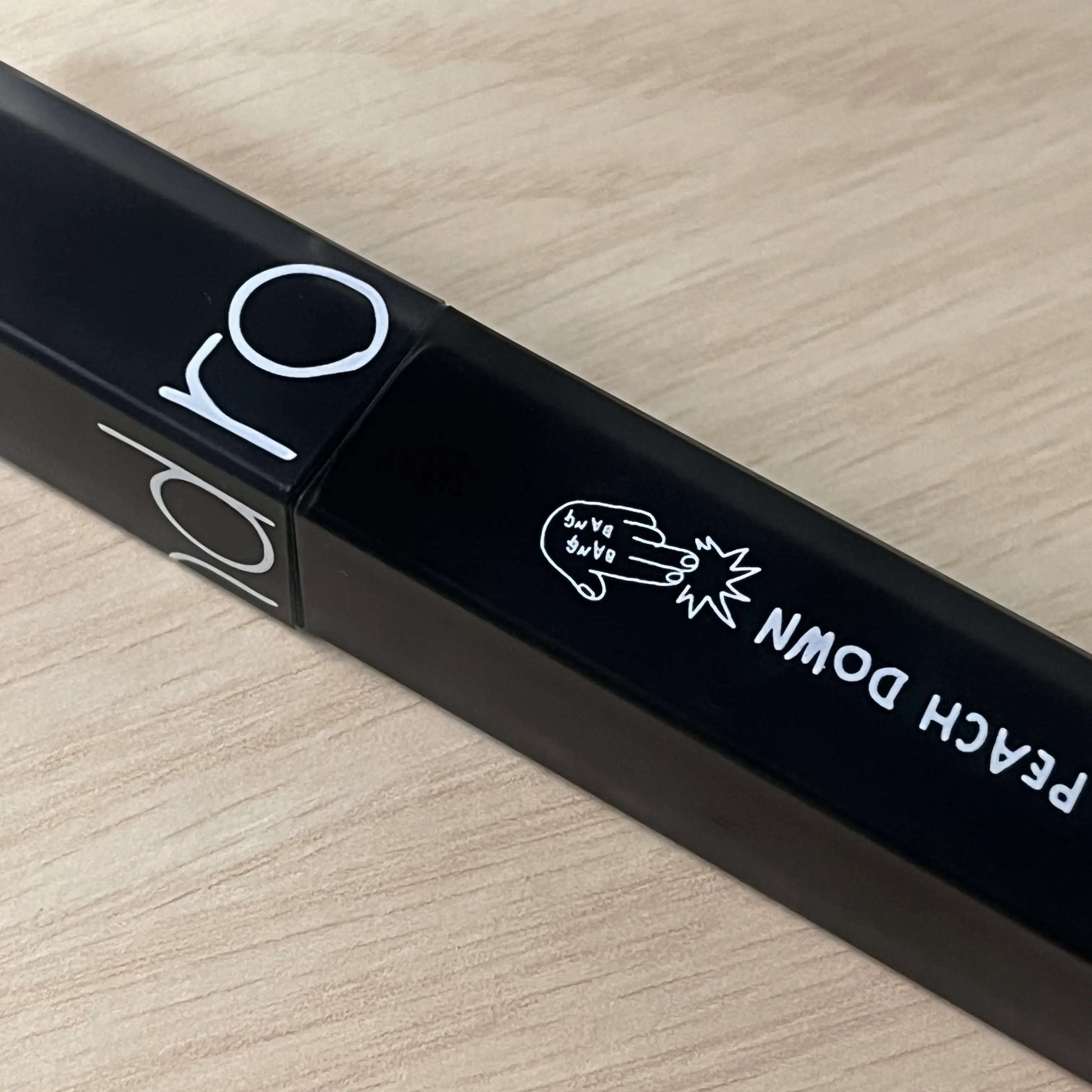 선택된 언니의파우치 리뷰 이미지 - [(이나피스퀘어 블랙 스펙트럼 에디션) 블러 퍼지 틴트]