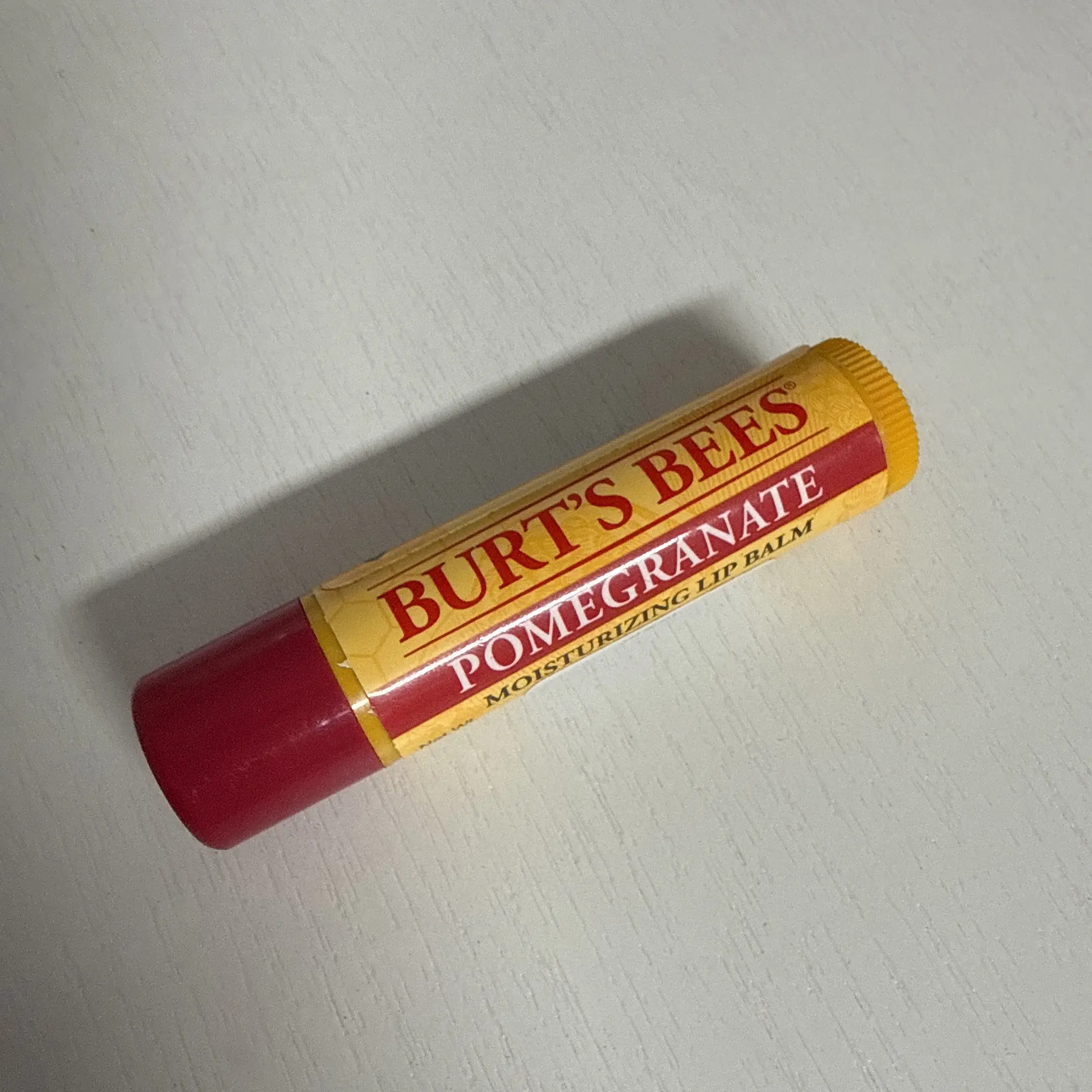 선택된 언니의파우치 리뷰 이미지 - [모이스처라이징 립 밤 포머그래넛트]