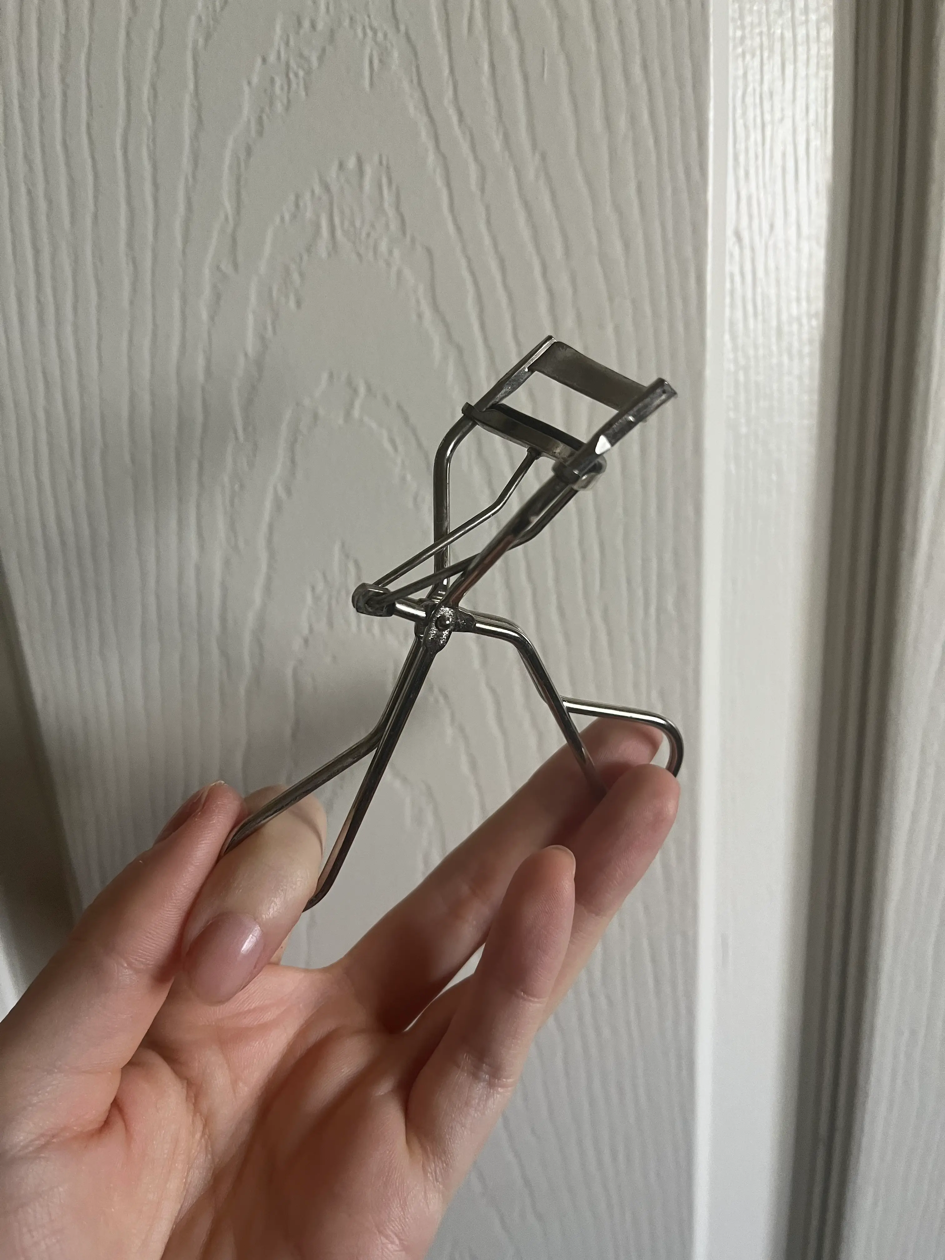 선택된 언니의파우치 리뷰 이미지 - [아이래쉬 컬러 뷰러]