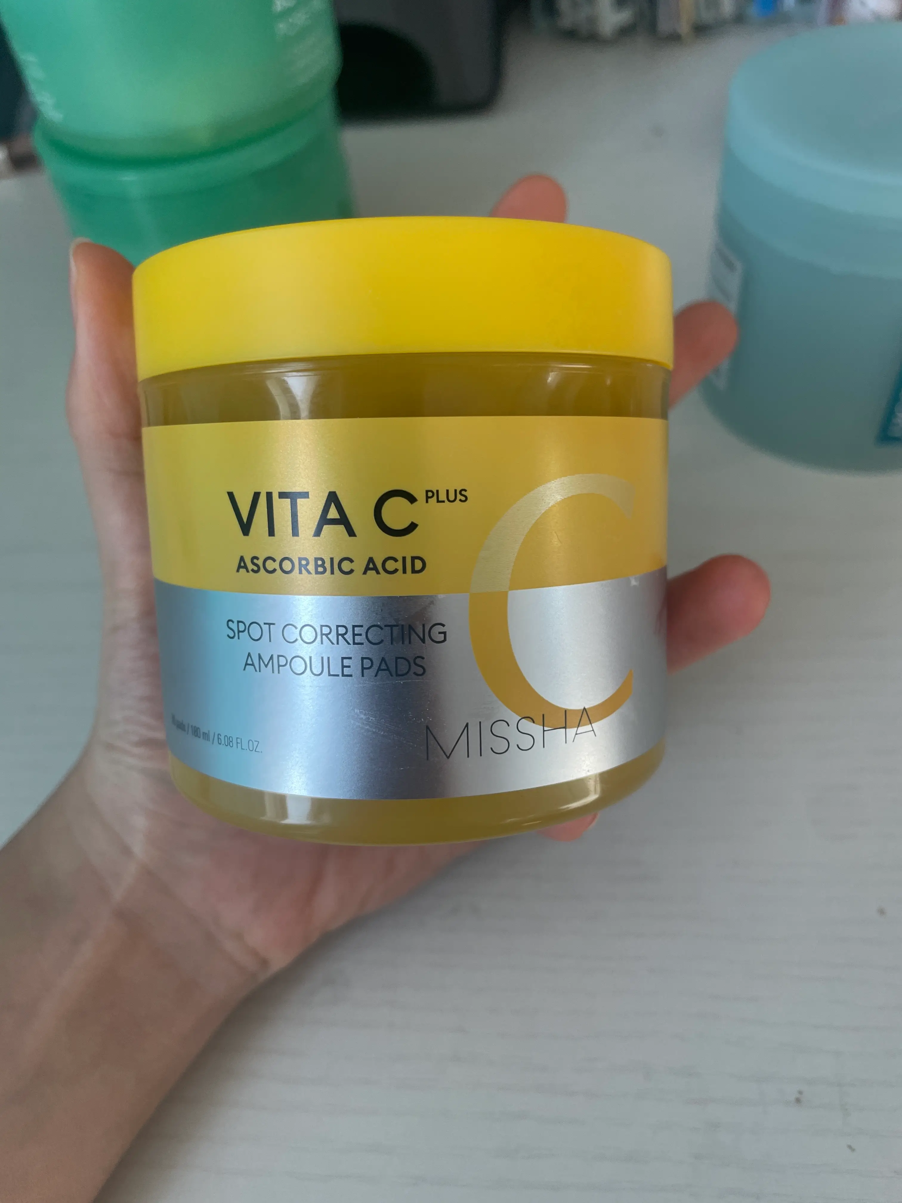 선택된 언니의파우치 리뷰 이미지 - [비타씨플러스 잡티씨 톤업 앰플패드]