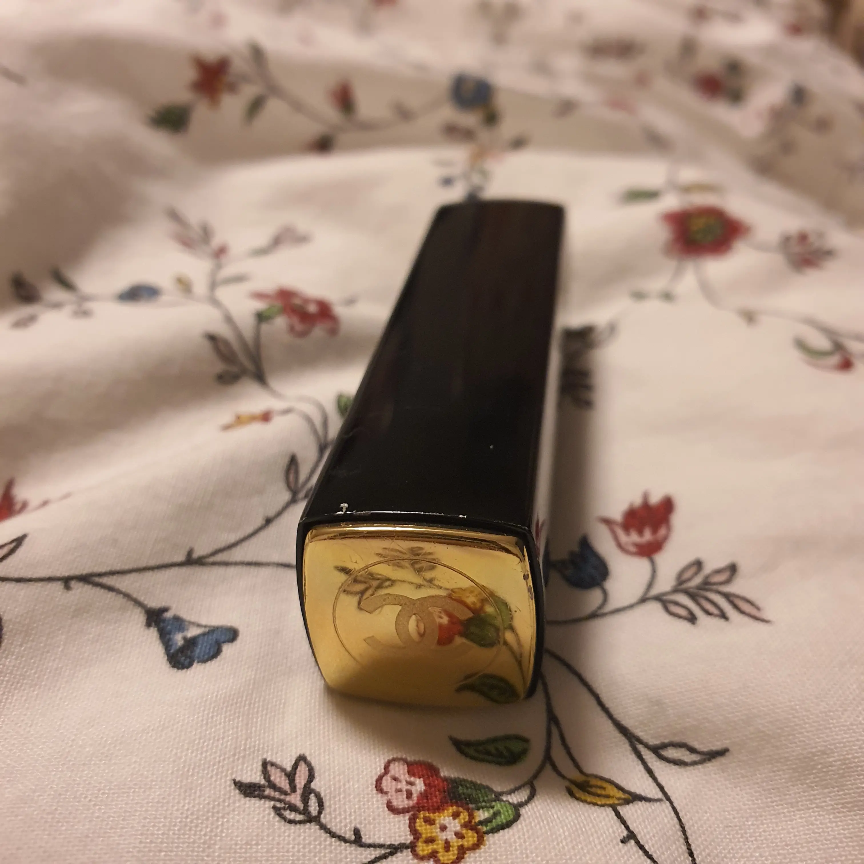 선택된 언니의파우치 리뷰 이미지 - [루쥬 알뤼르 벨벳]