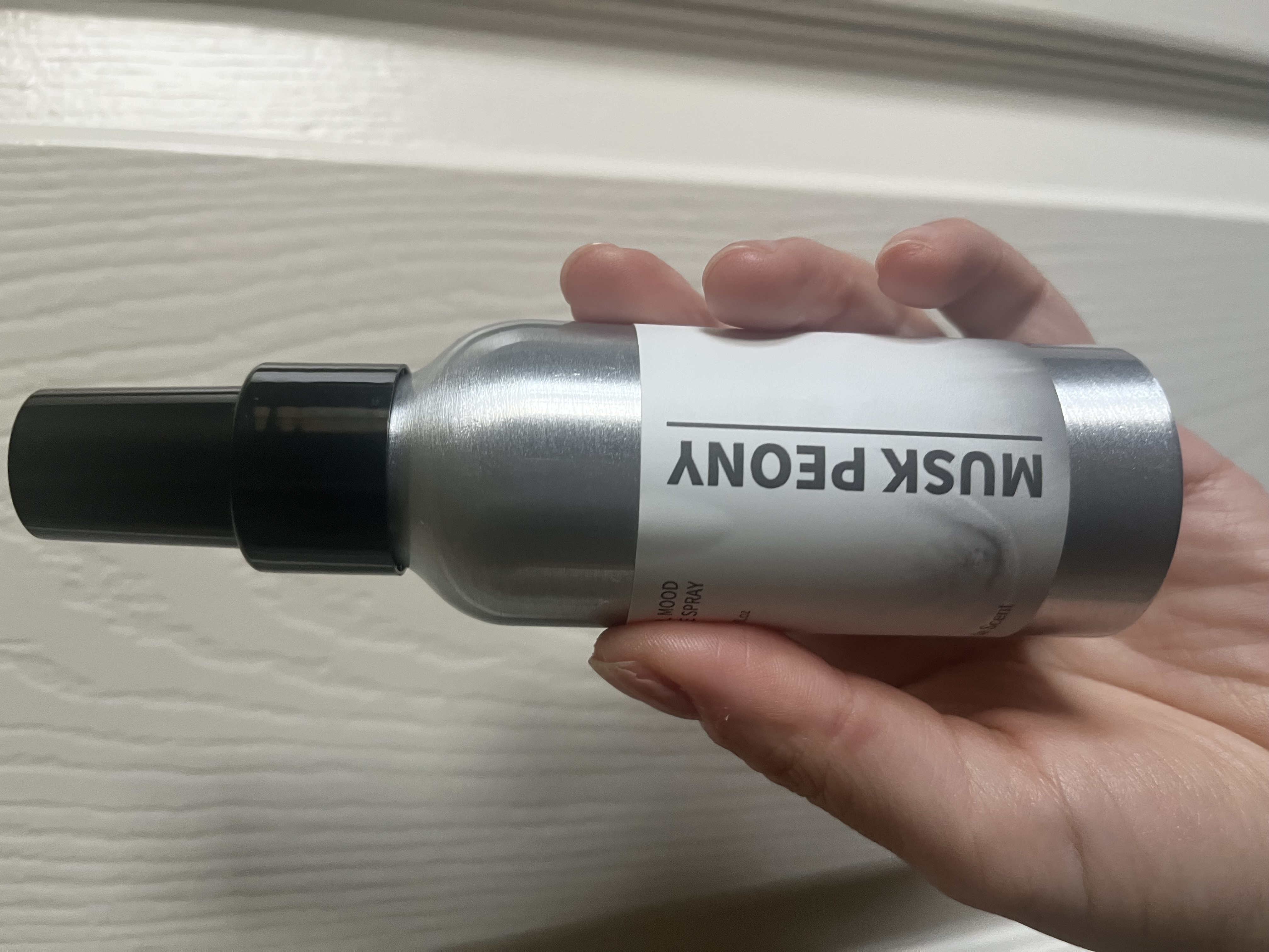 선택된 언니의파우치 리뷰 이미지 - [퍼퓸 멀티 룸스프레이 [머스크 피오니]]