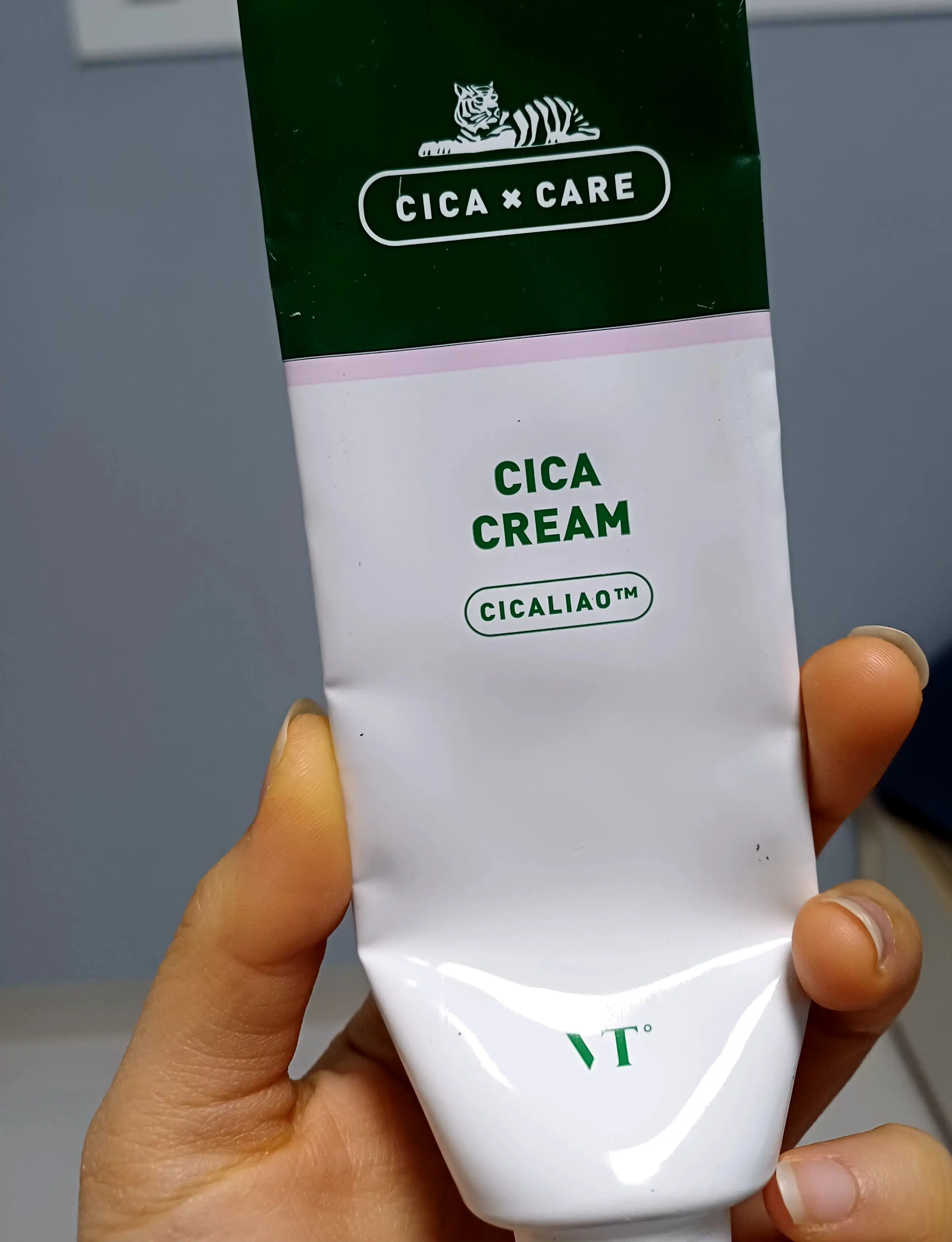 선택된 언니의파우치 리뷰 이미지 - [시카 크림]