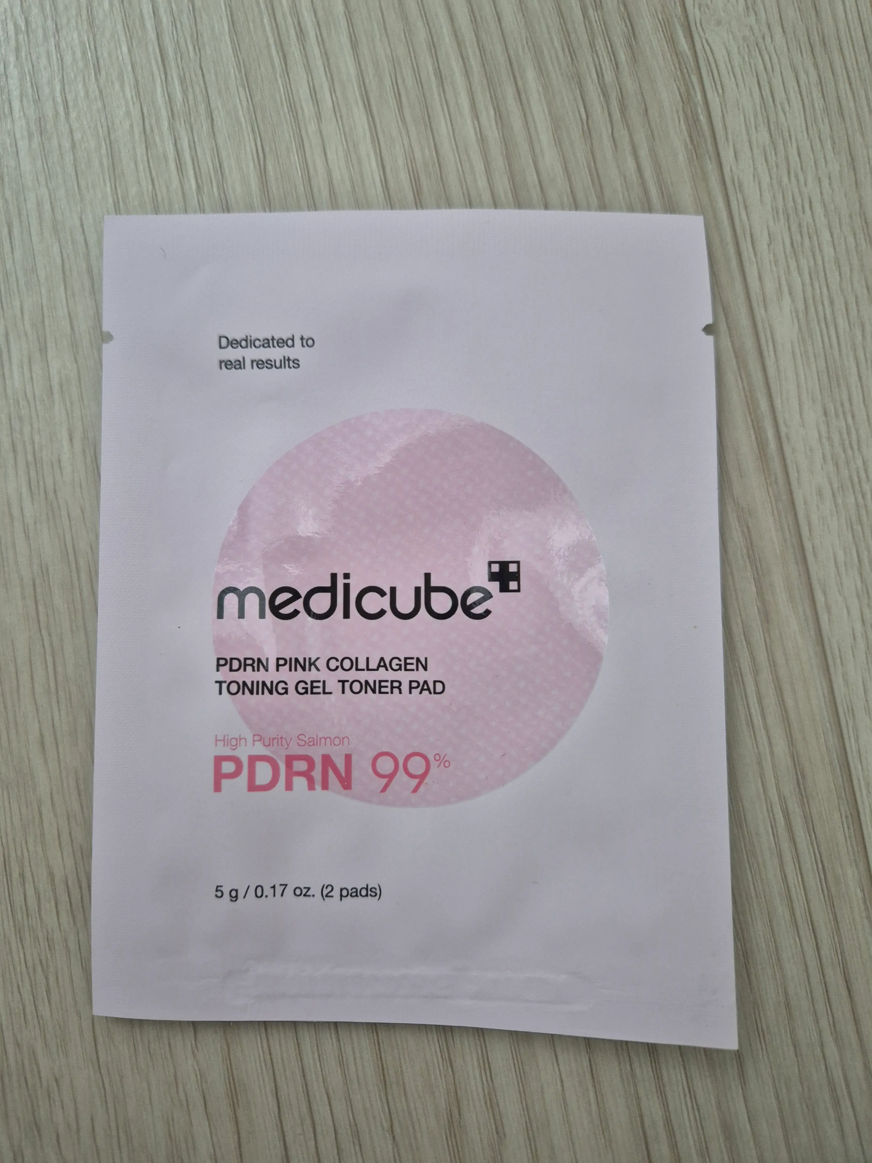 선택된 언니의파우치 리뷰 이미지 - [PDRN 핑크 콜라겐 토닝 겔 토너 패드]