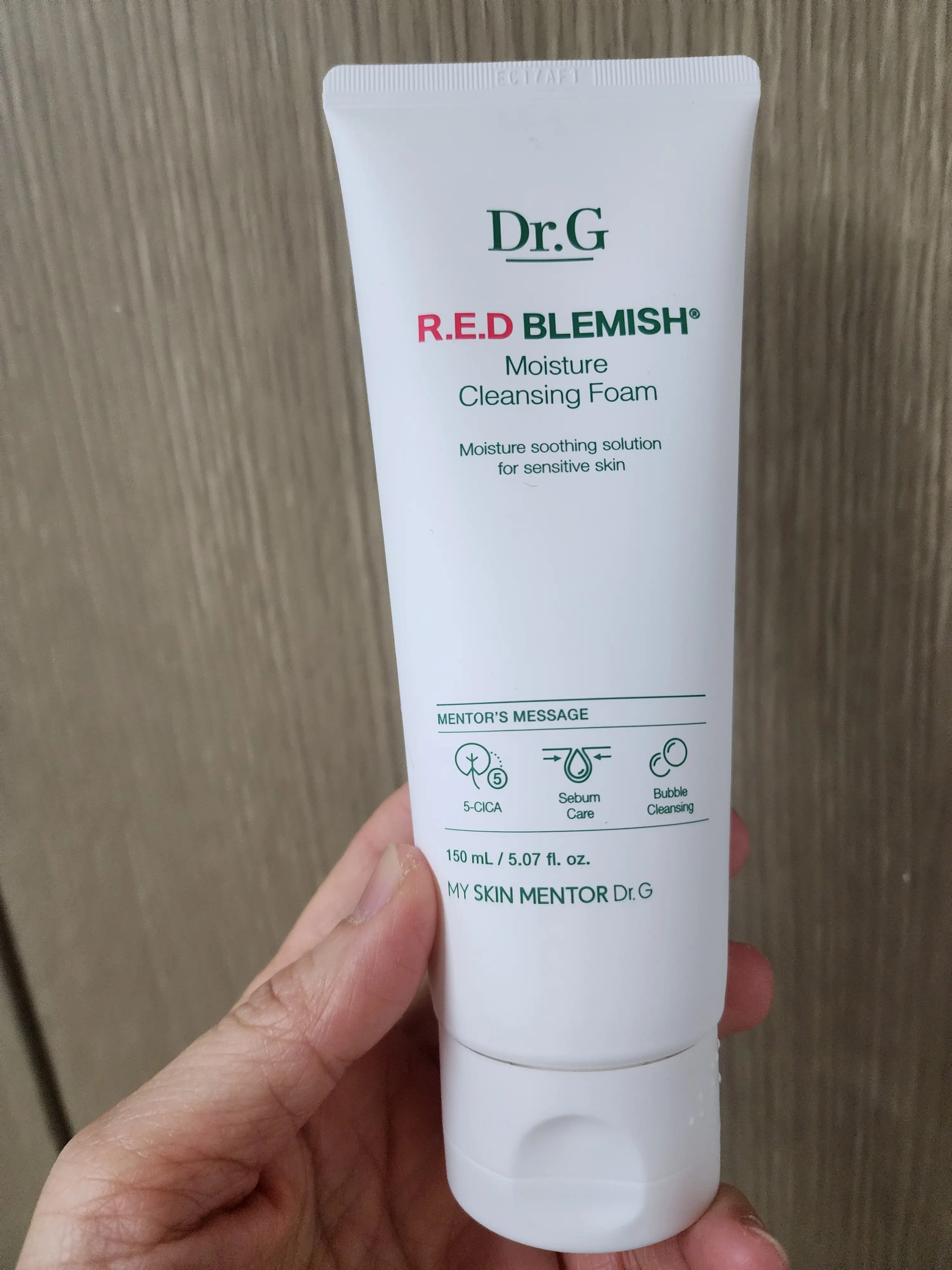 선택된 언니의파우치 리뷰 이미지 - [레드 블레미쉬 모이스처 클렌징 폼]