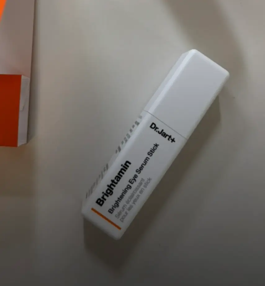 선택된 언니의파우치 리뷰 이미지 - [브라이타민 브라이트닝 아이 세럼 스틱]