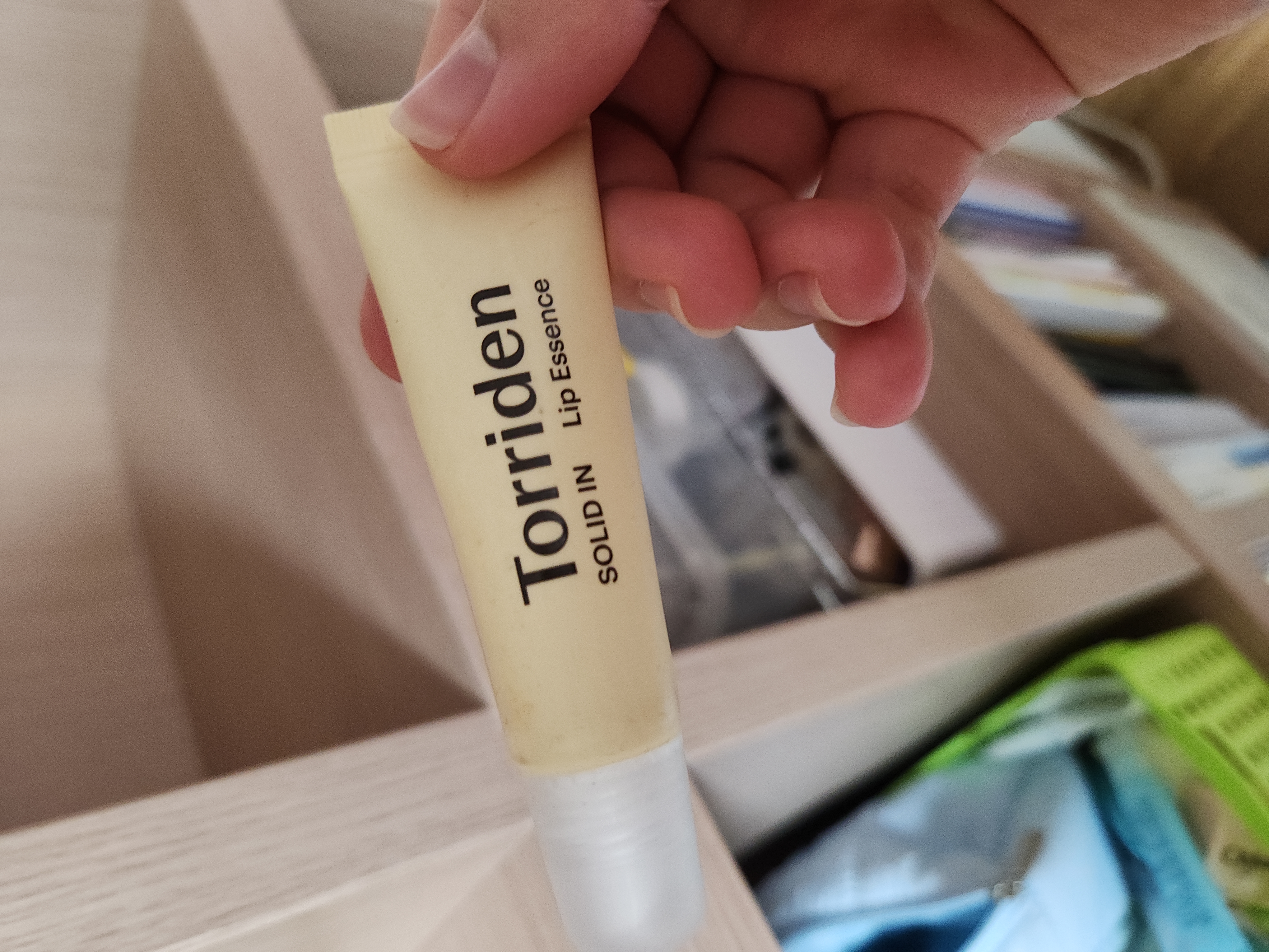 선택된 언니의파우치 리뷰 이미지 - [솔리드인 세라마이드 립 에센스]