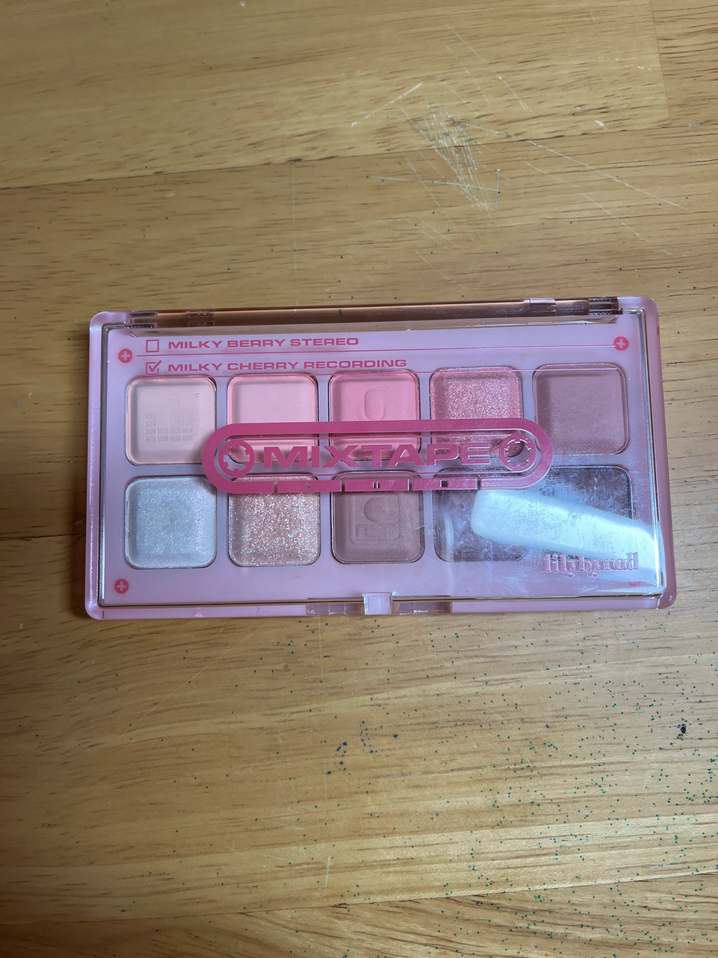 선택된 언니의파우치 리뷰 이미지 - [(믹스테이프 에디션) 무드키보드]