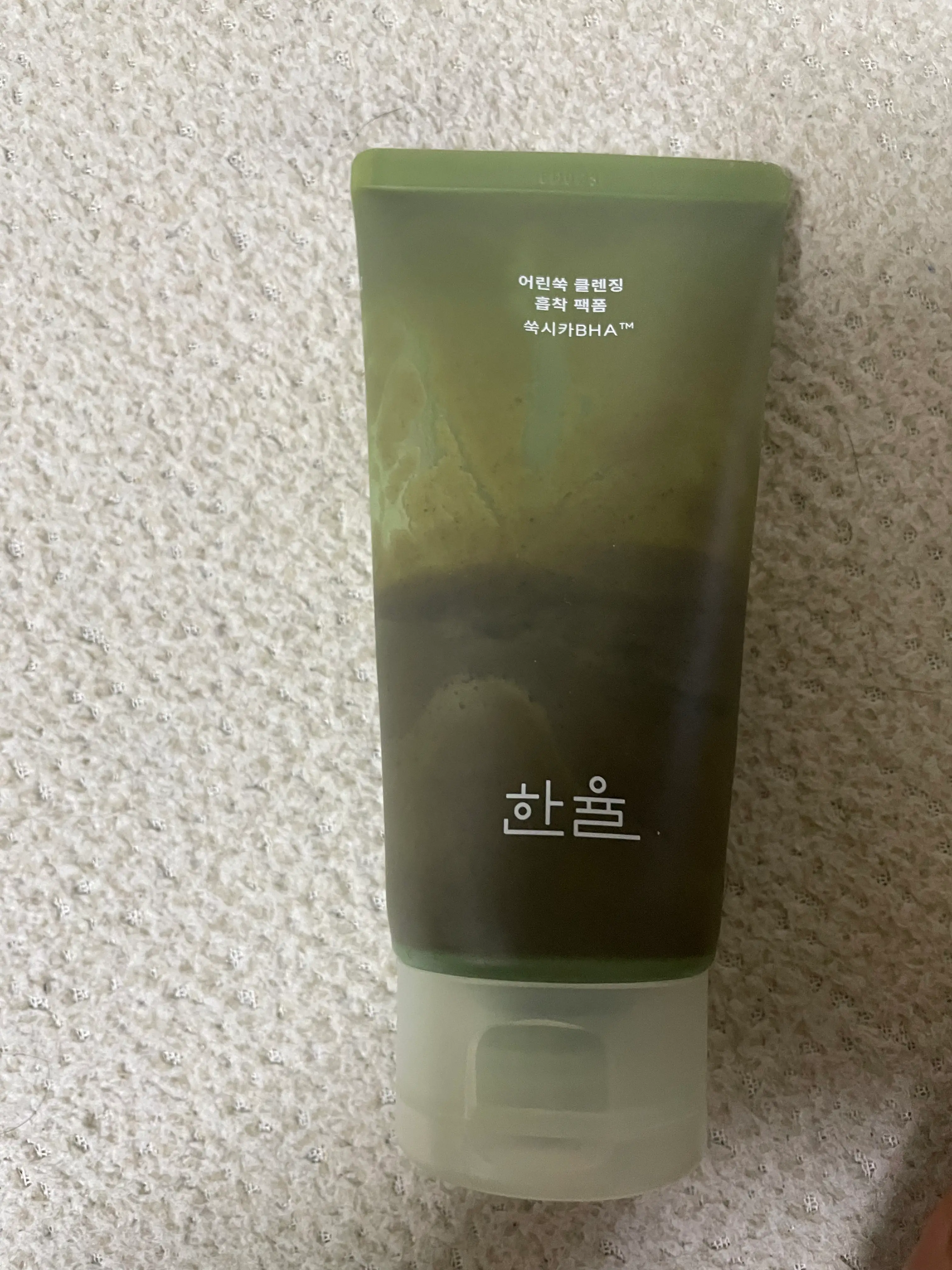 선택된 언니의파우치 리뷰 이미지 - [어린쑥 클렌징 흡착 팩폼]