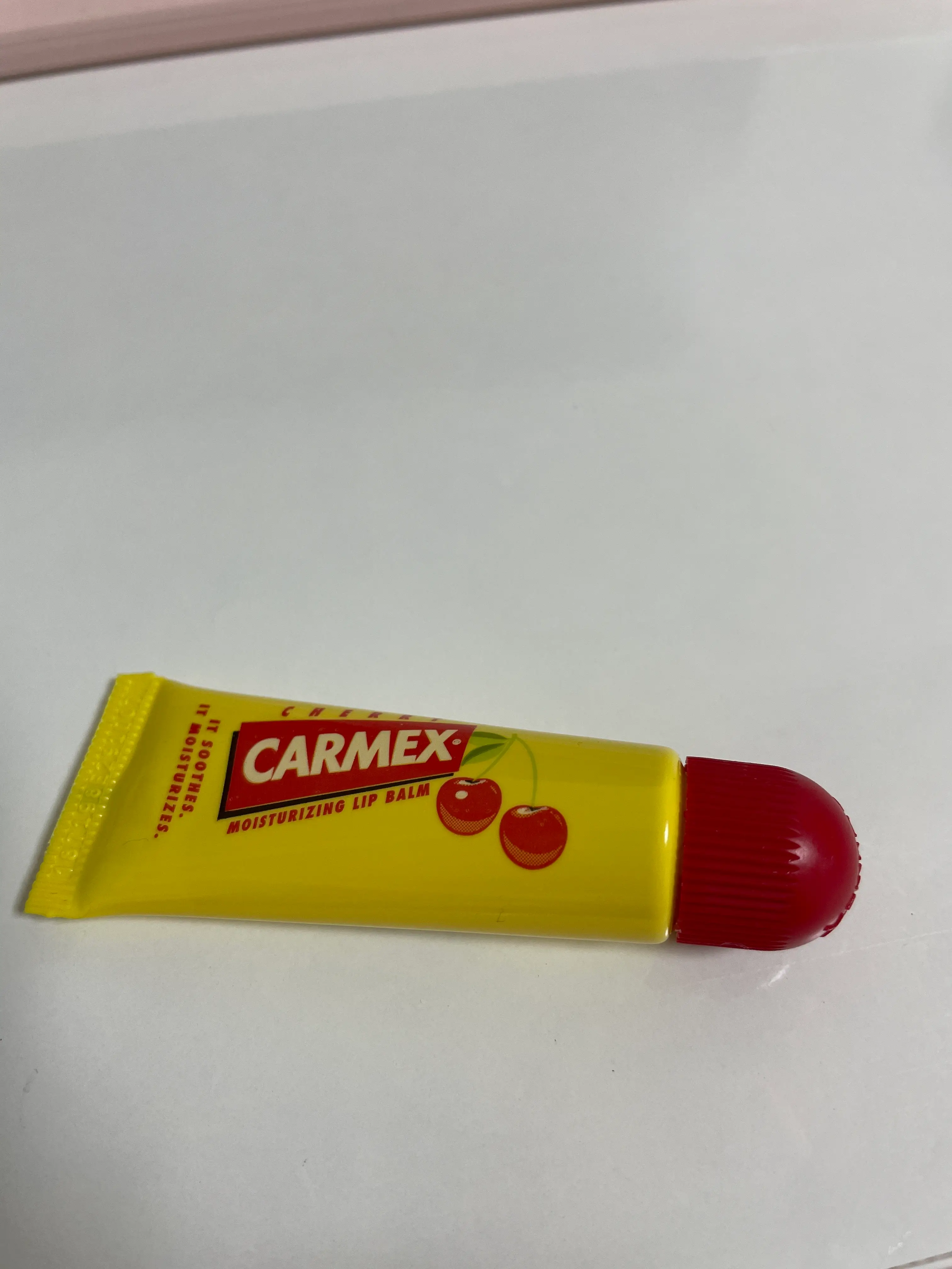 선택된 언니의파우치 리뷰 이미지 - [모이스처라이징 립밤 체리 튜브형]