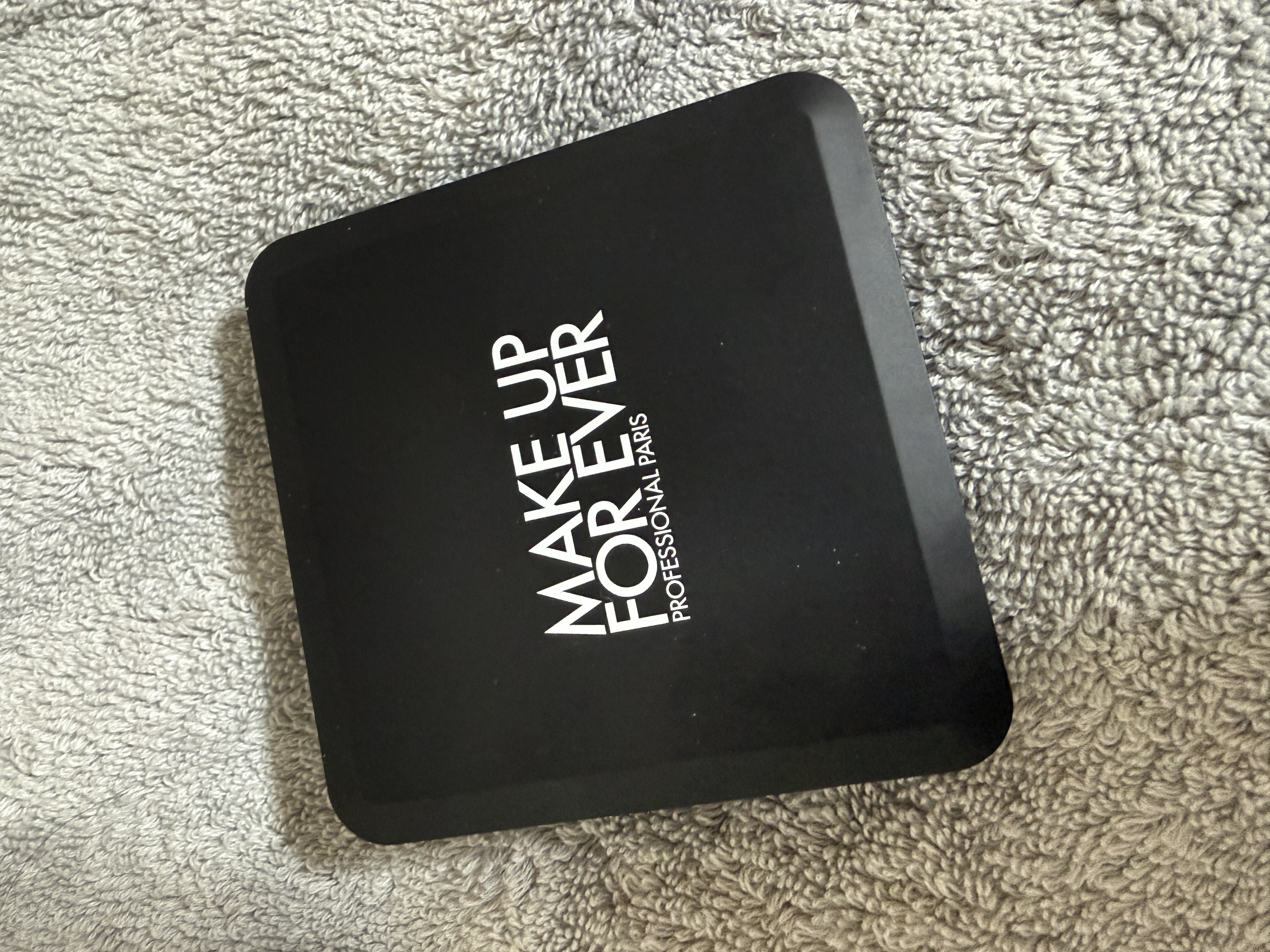 선택된 언니의파우치 리뷰 이미지 - [HD SKIN 퍼펙팅 프레스드 파우더]