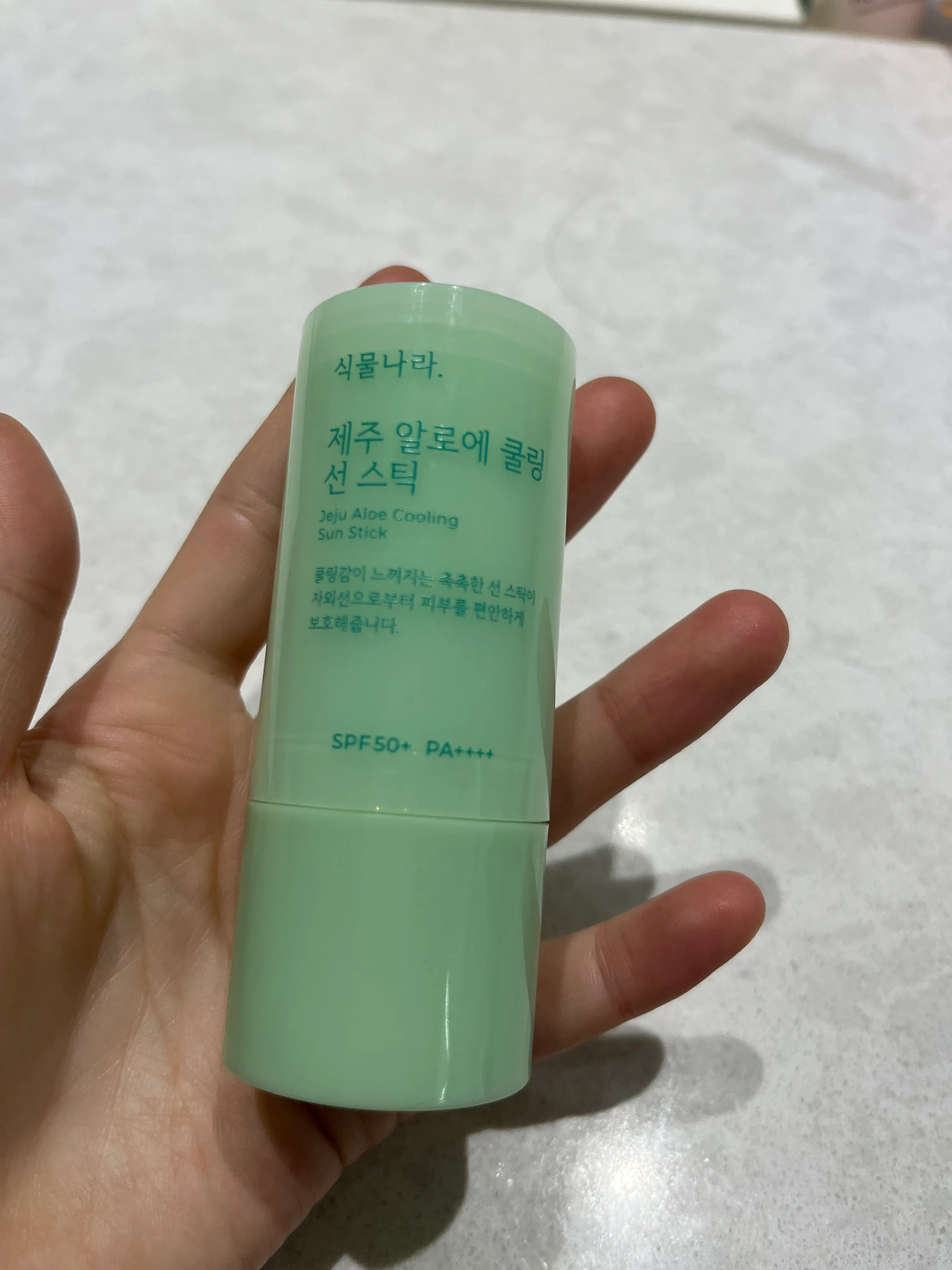 선택된 언니의파우치 리뷰 이미지 - [제주 알로에 쿨링 선 스틱]