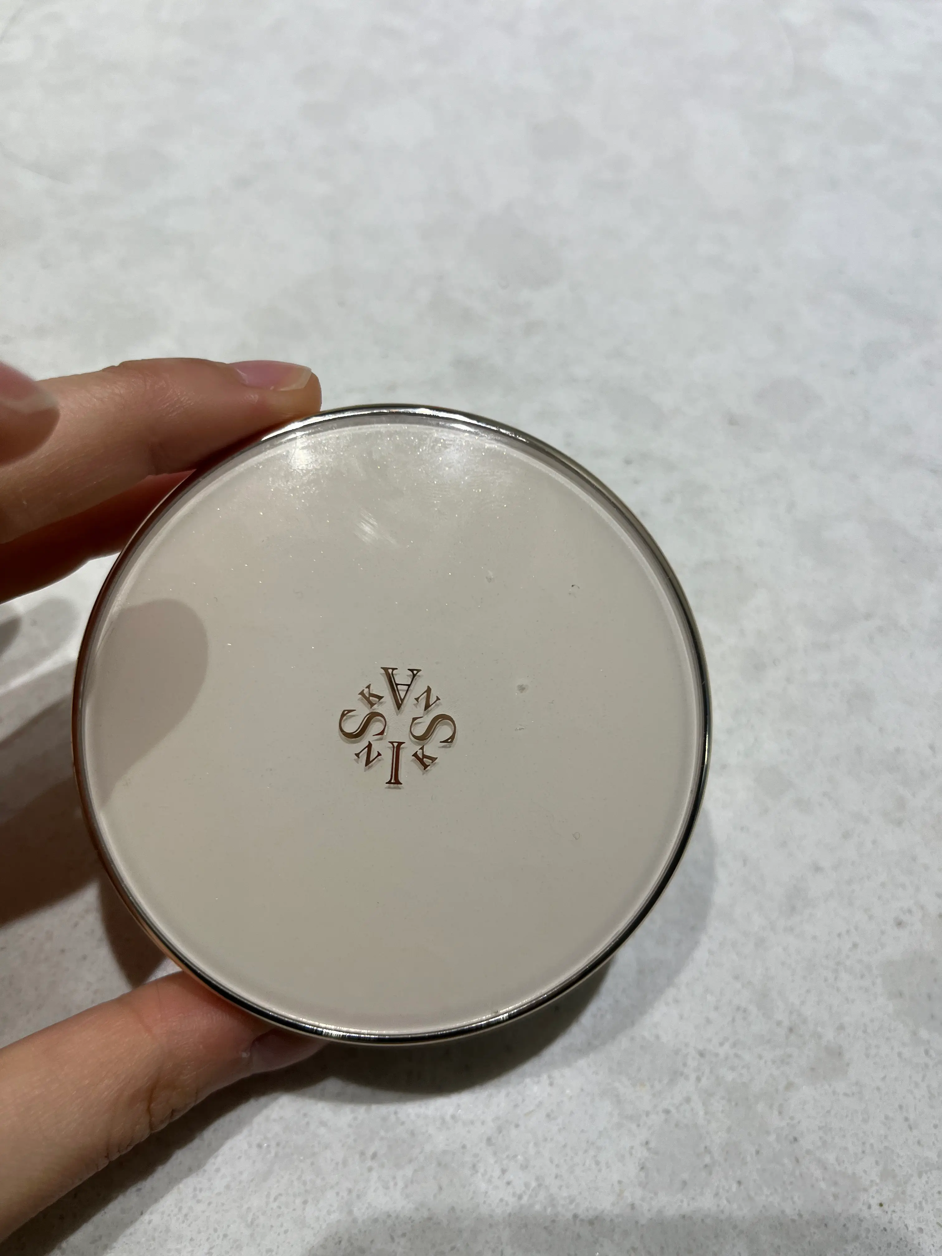 선택된 언니의파우치 리뷰 이미지 - [쿠션 에 델라 [21호]]