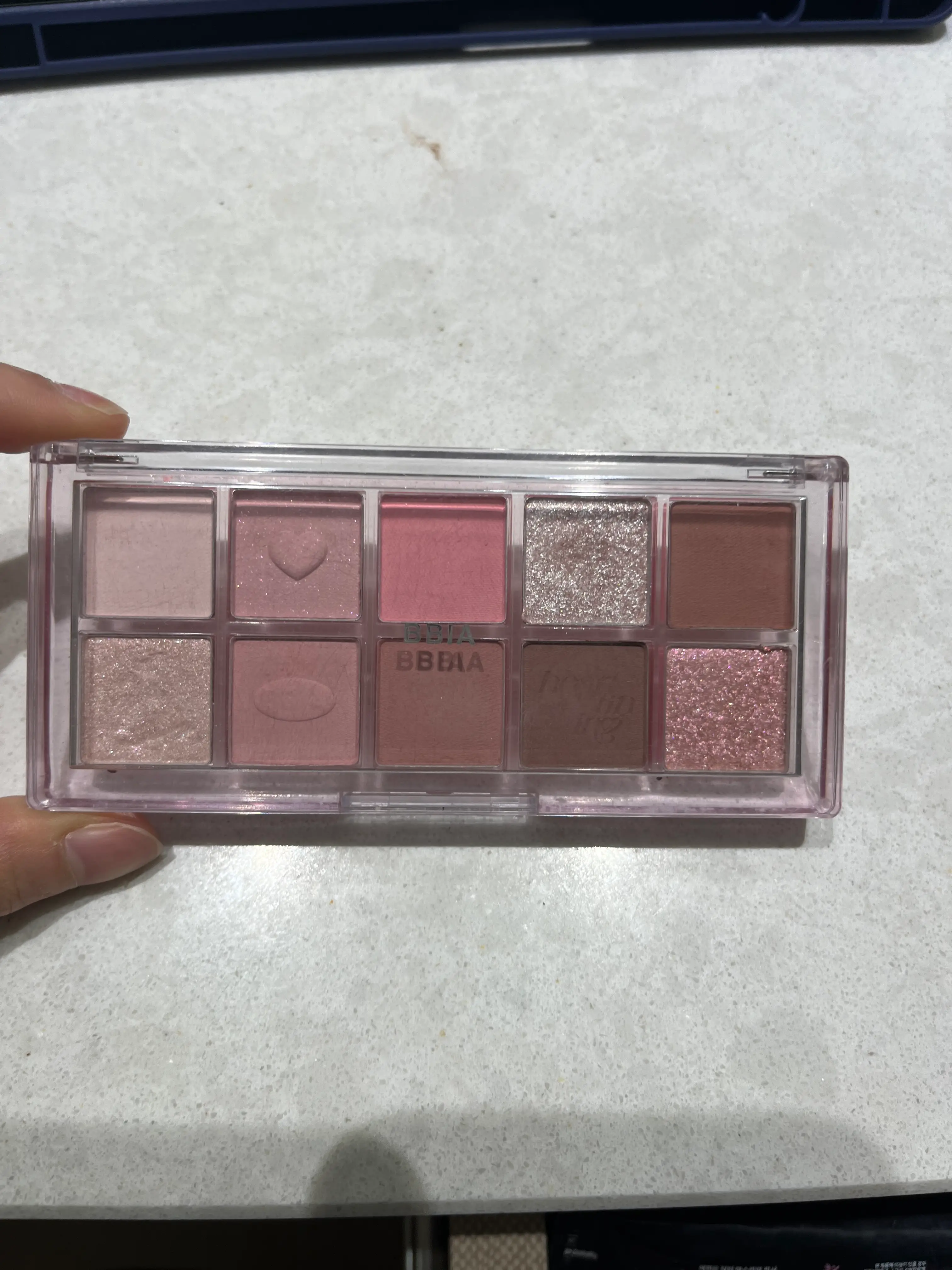 선택된 언니의파우치 리뷰 이미지 - [(핫팅 에디션) 에센셜 아이팔레트]