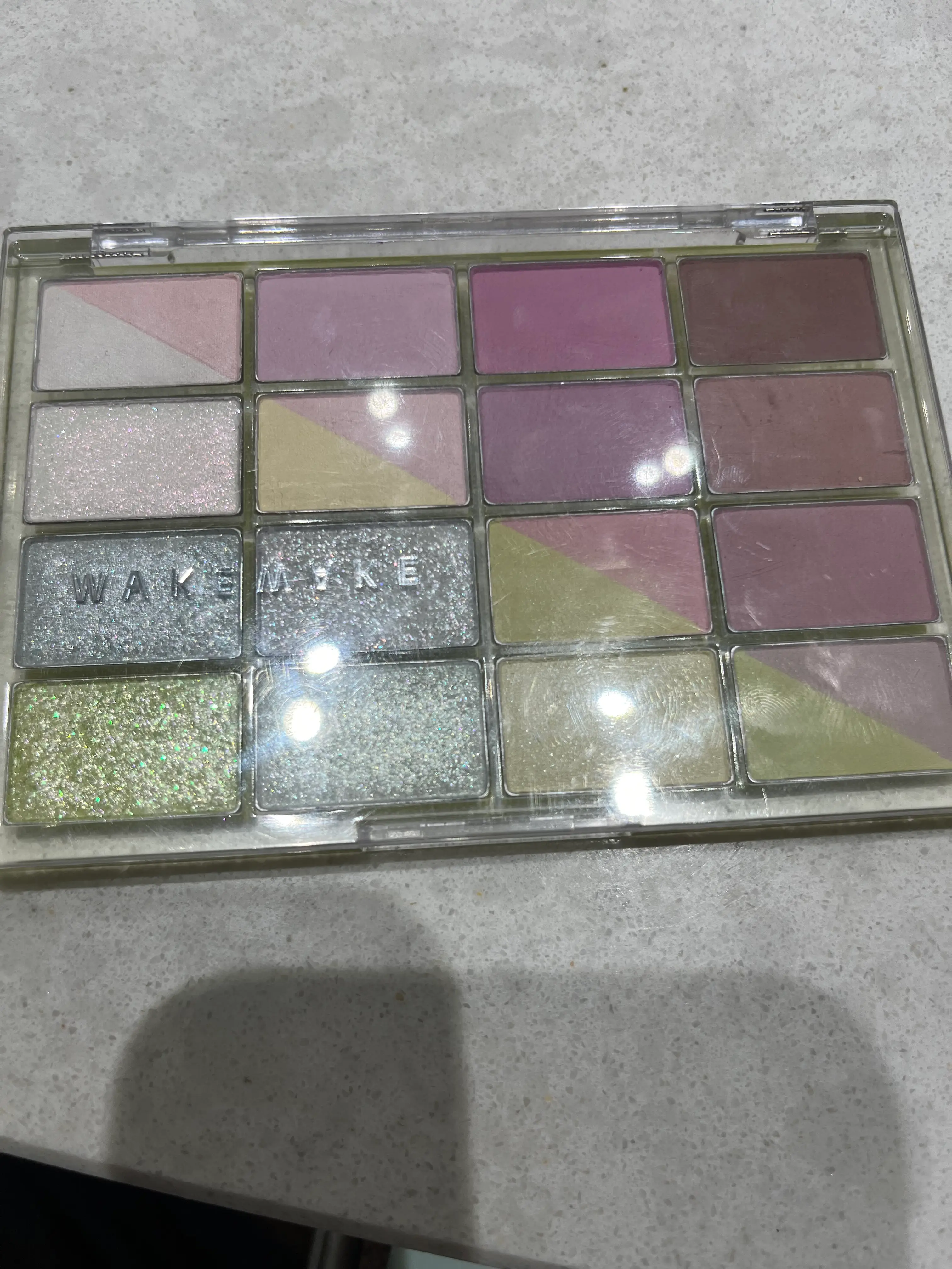 선택된 언니의파우치 리뷰 이미지 - [소프트 블러링 아이팔레트]