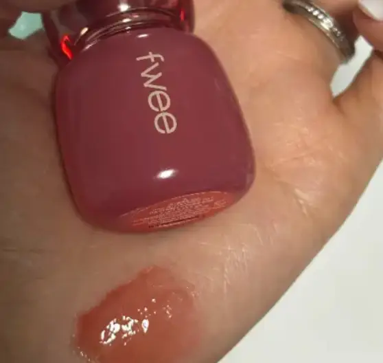 선택된 언니의파우치 리뷰 이미지 - [3D 볼류밍 틴트]