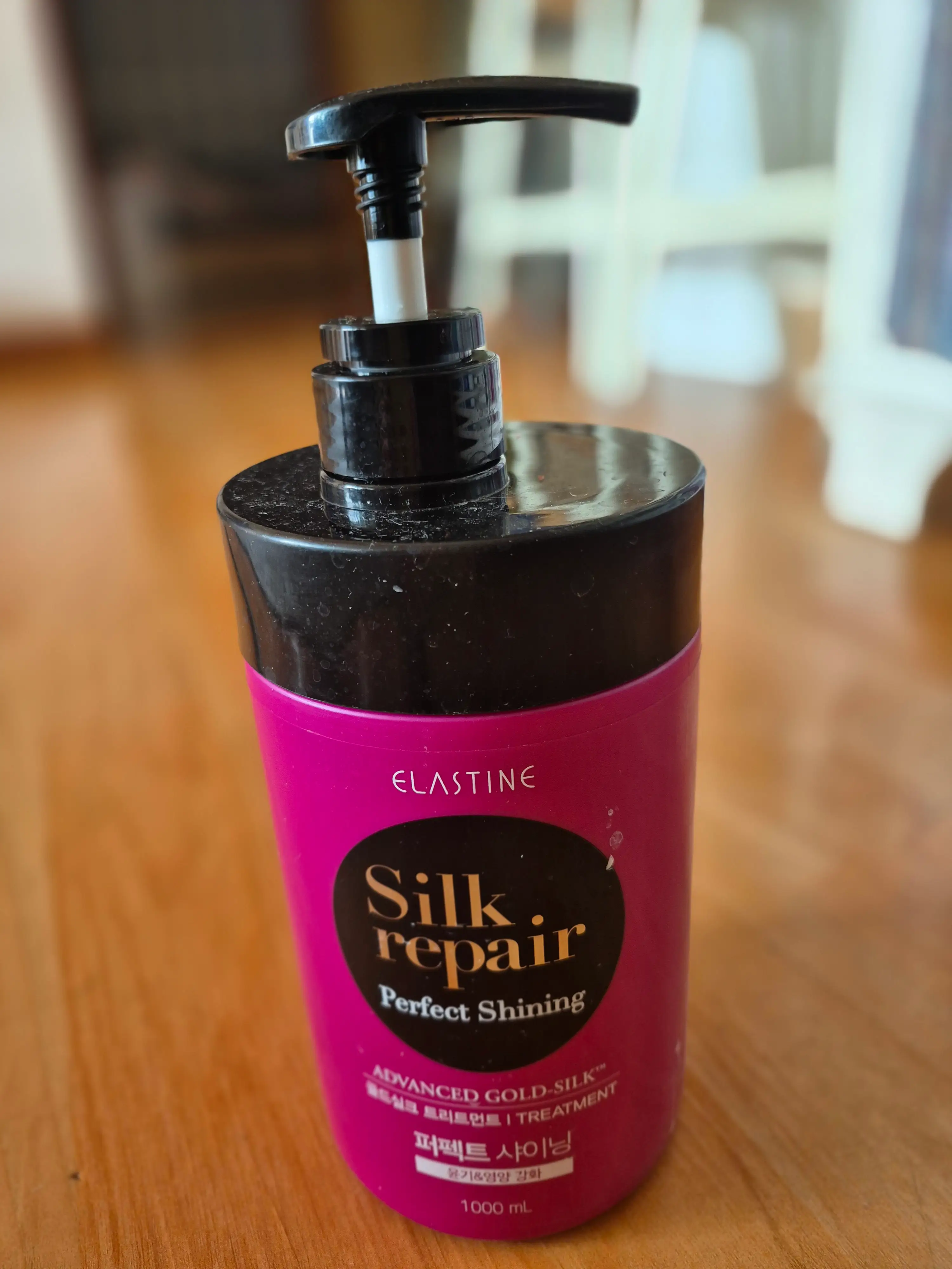 선택된 언니의파우치 리뷰 이미지 - [실크리페어 퍼펙트 샤이닝 골드실크 트리트먼트]